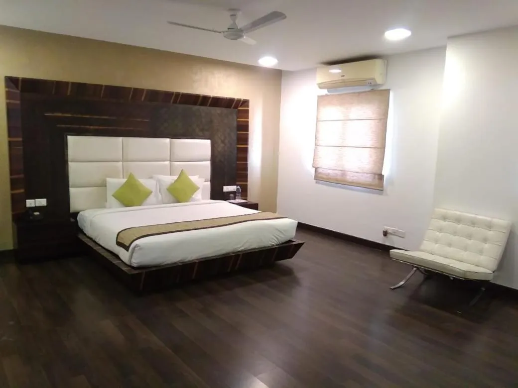Bed in Crest Executive Suites, Whitefield