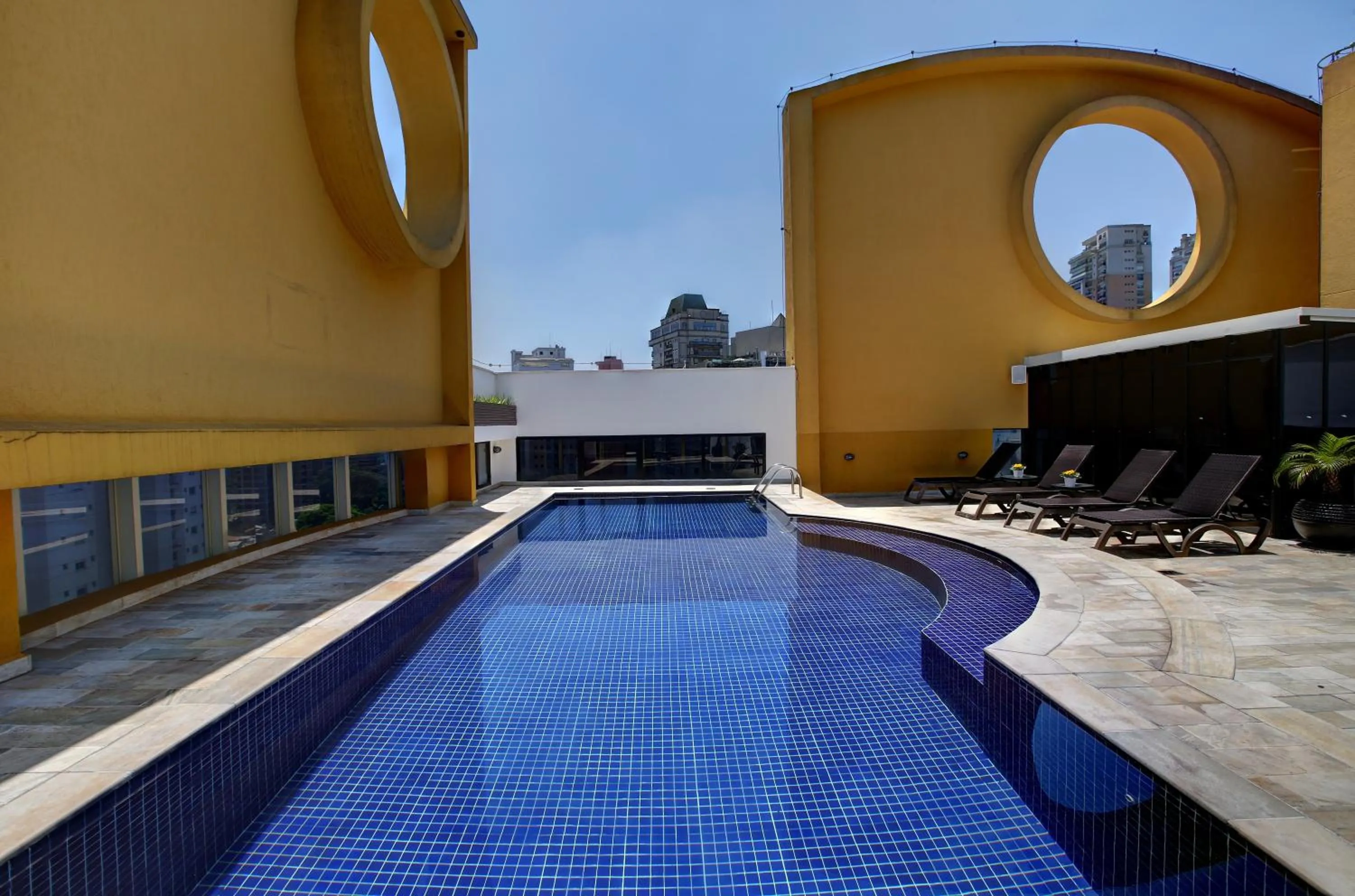 Swimming pool in Slaviero São Paulo Ibirapuera