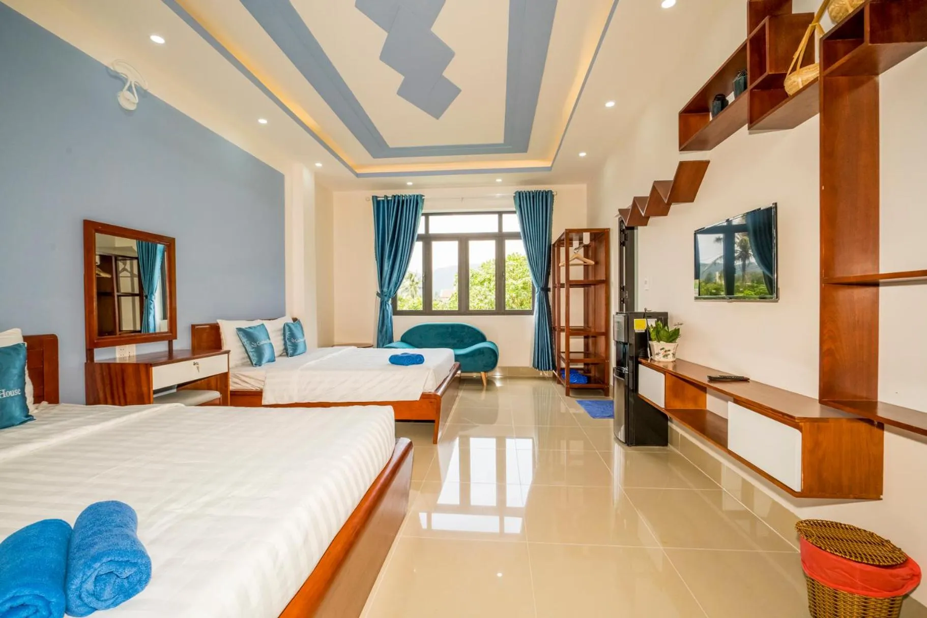 Bed in Garden House Côn Đảo