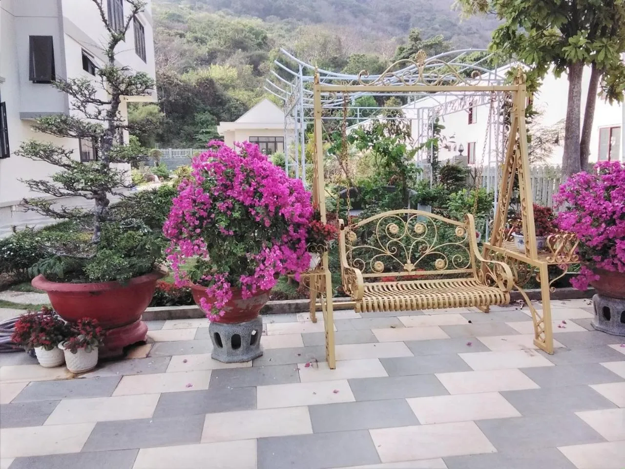 Patio in Garden House Côn Đảo