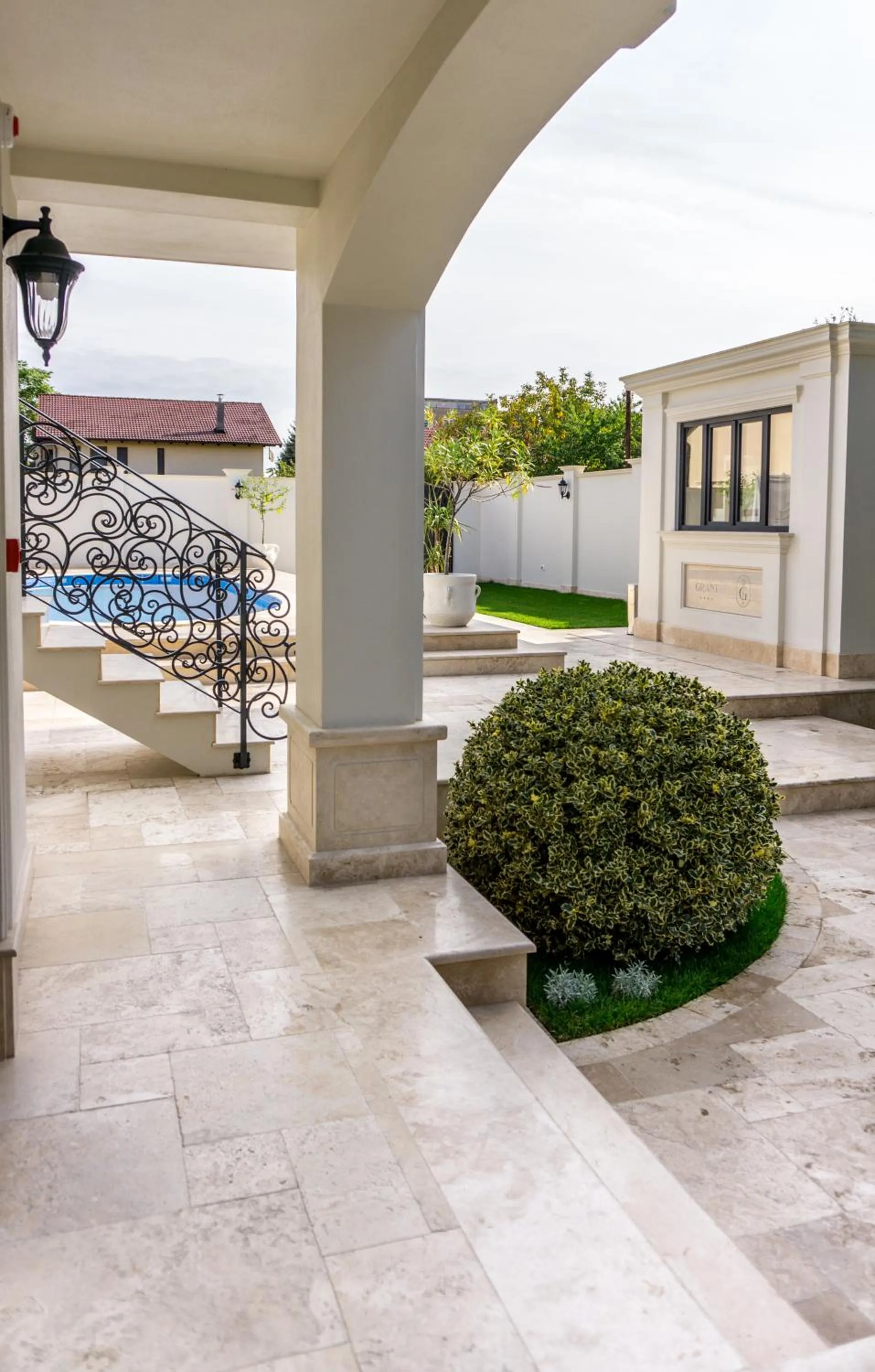 Patio in Grant Boutique Hotel