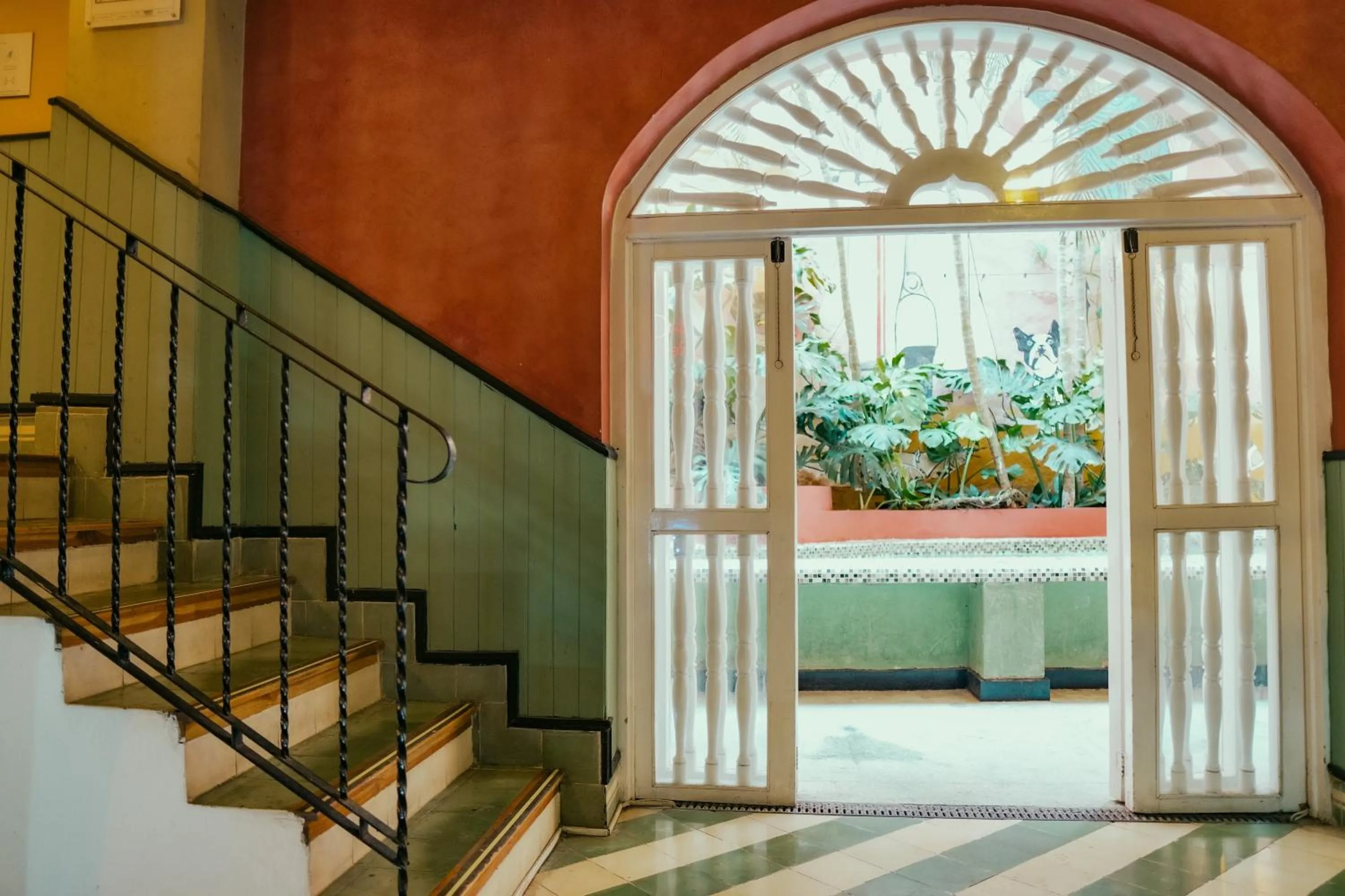 Swimming pool in CASA MOVIDA HOSTEL