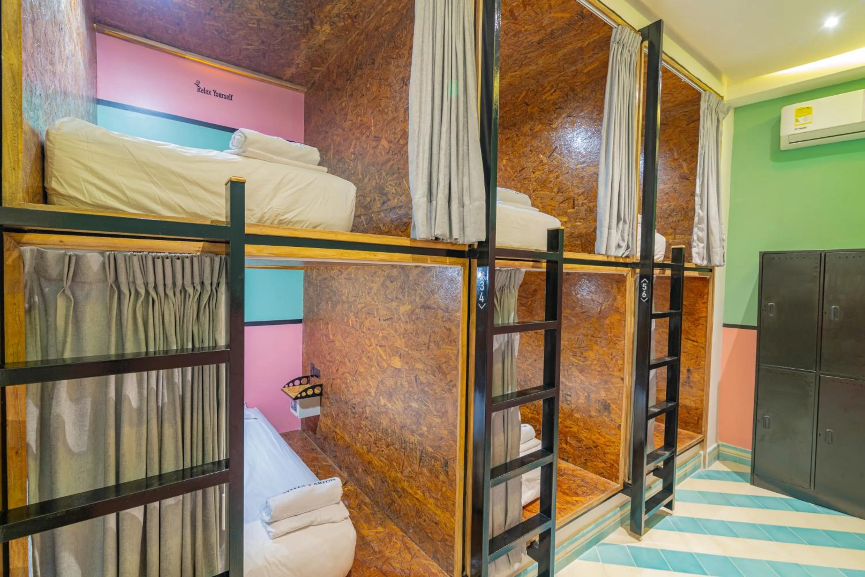 Bedroom, Bed in CASA MOVIDA HOSTEL