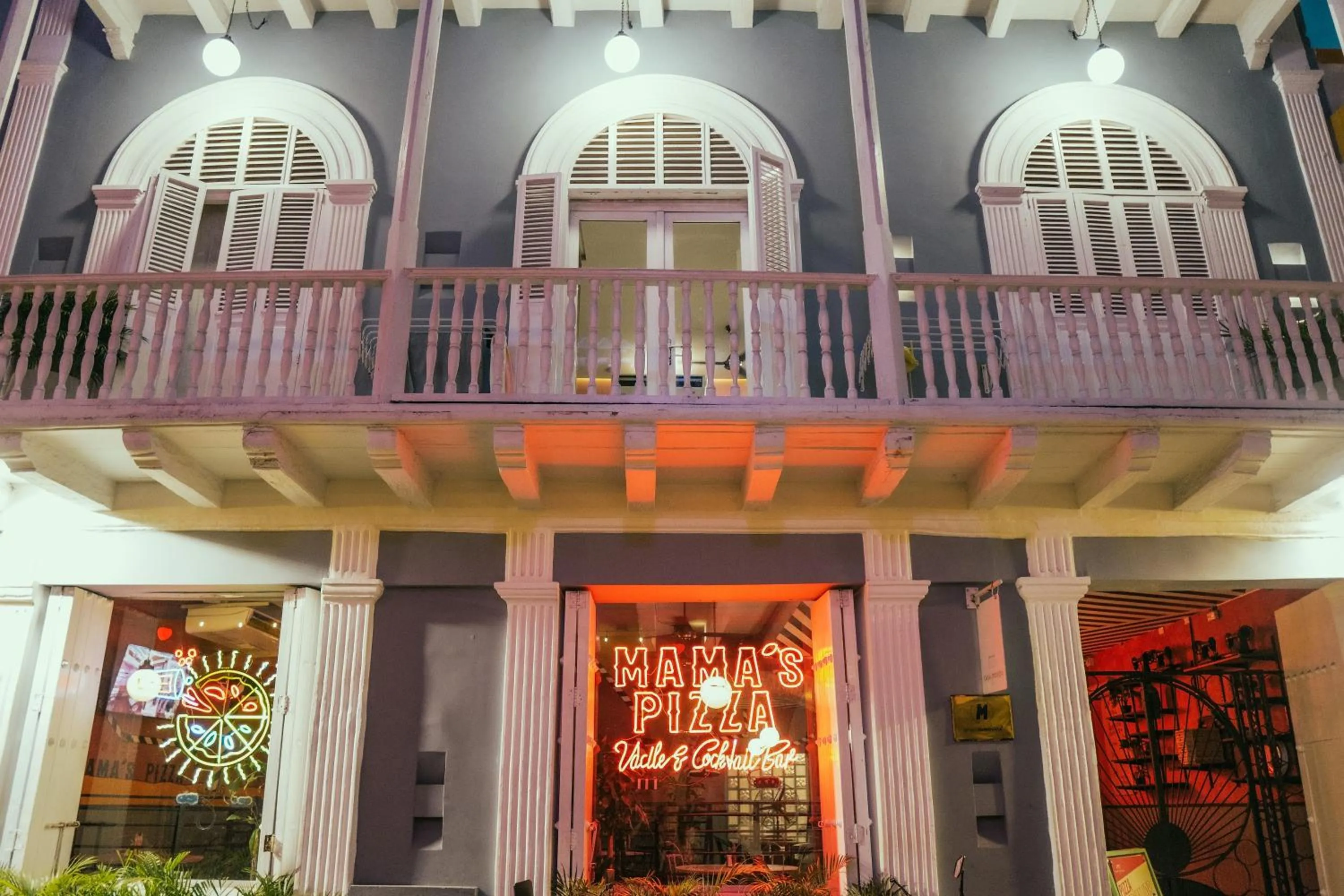 Property building in CASA MOVIDA HOSTEL
