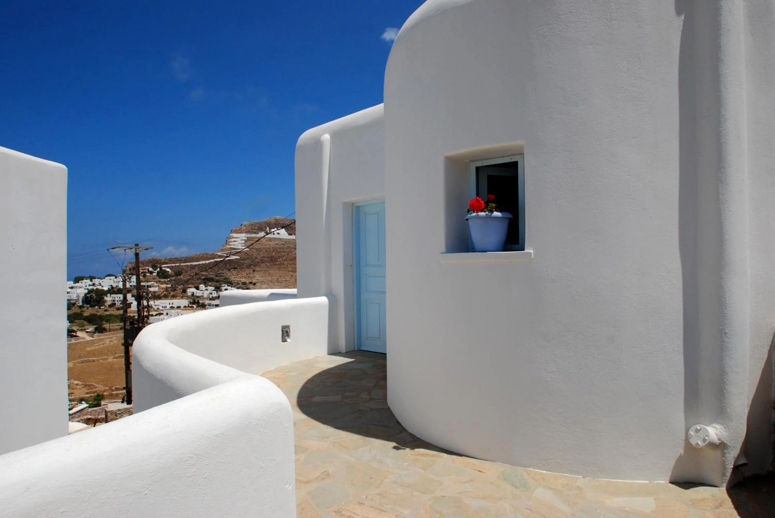 Property building in Solaris