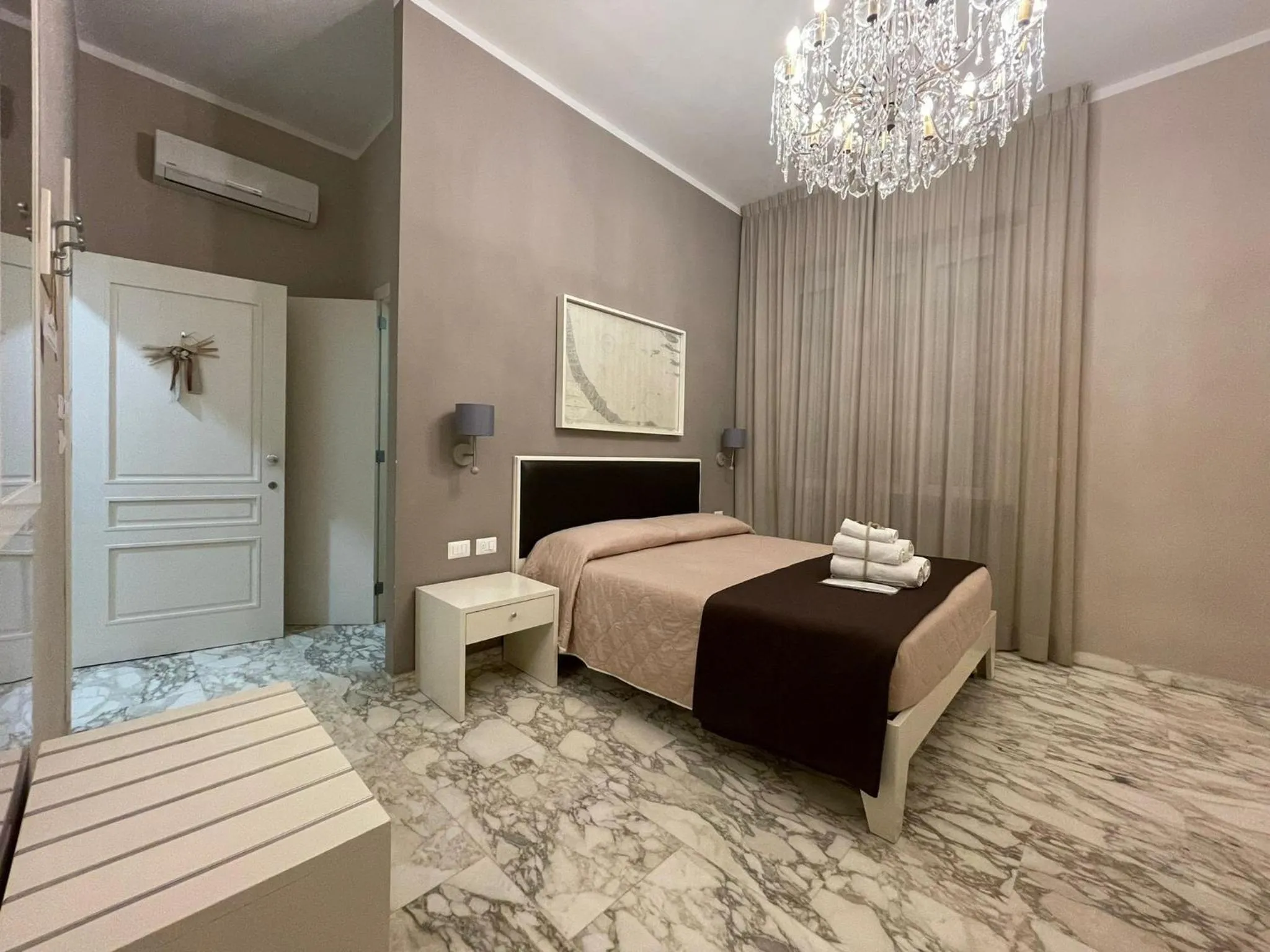 Bed in Faro Bianco Gallipoli Dependance