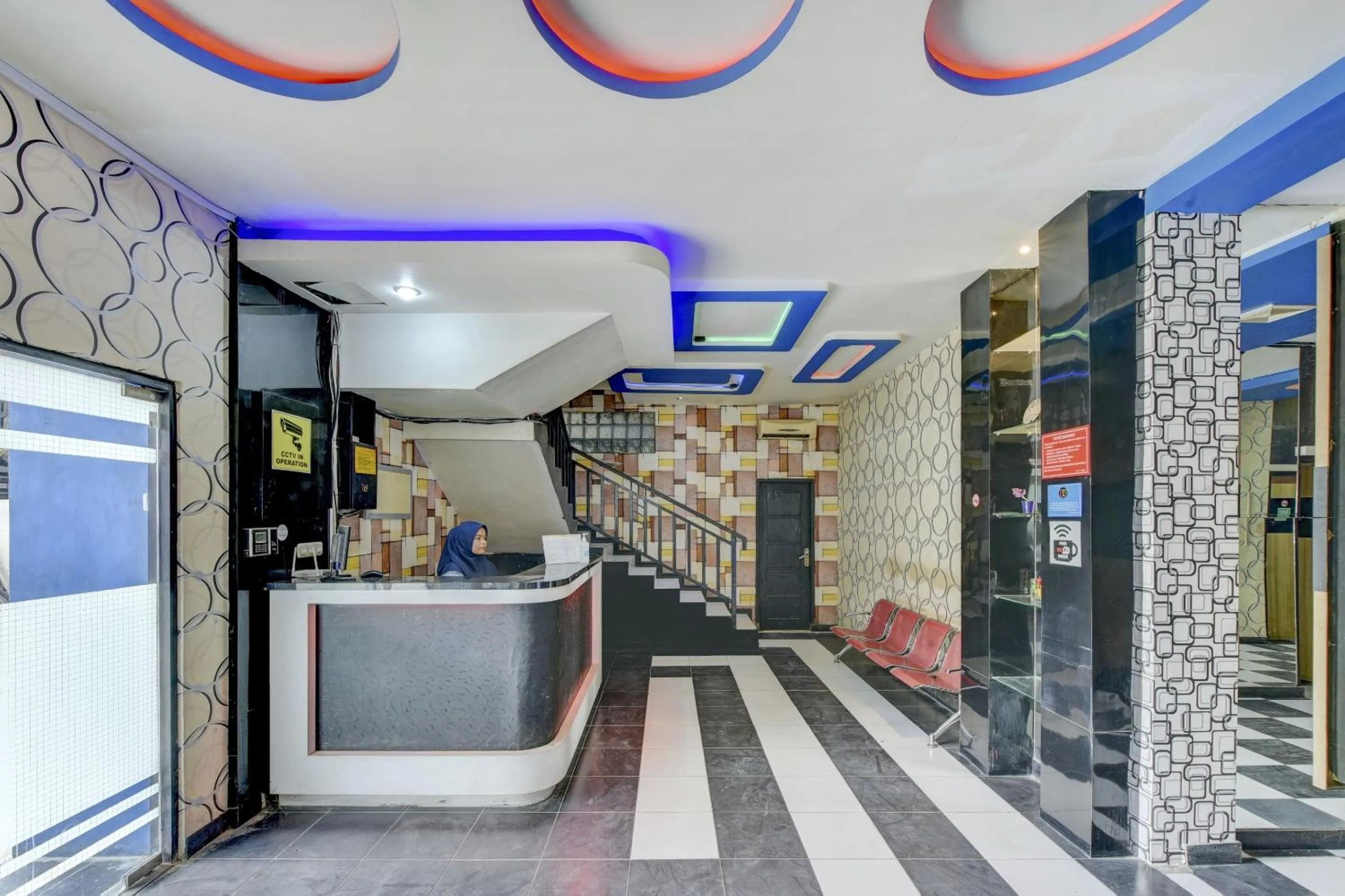 Lobby or reception in Super OYO 4010 Zaara Guest House Syariah