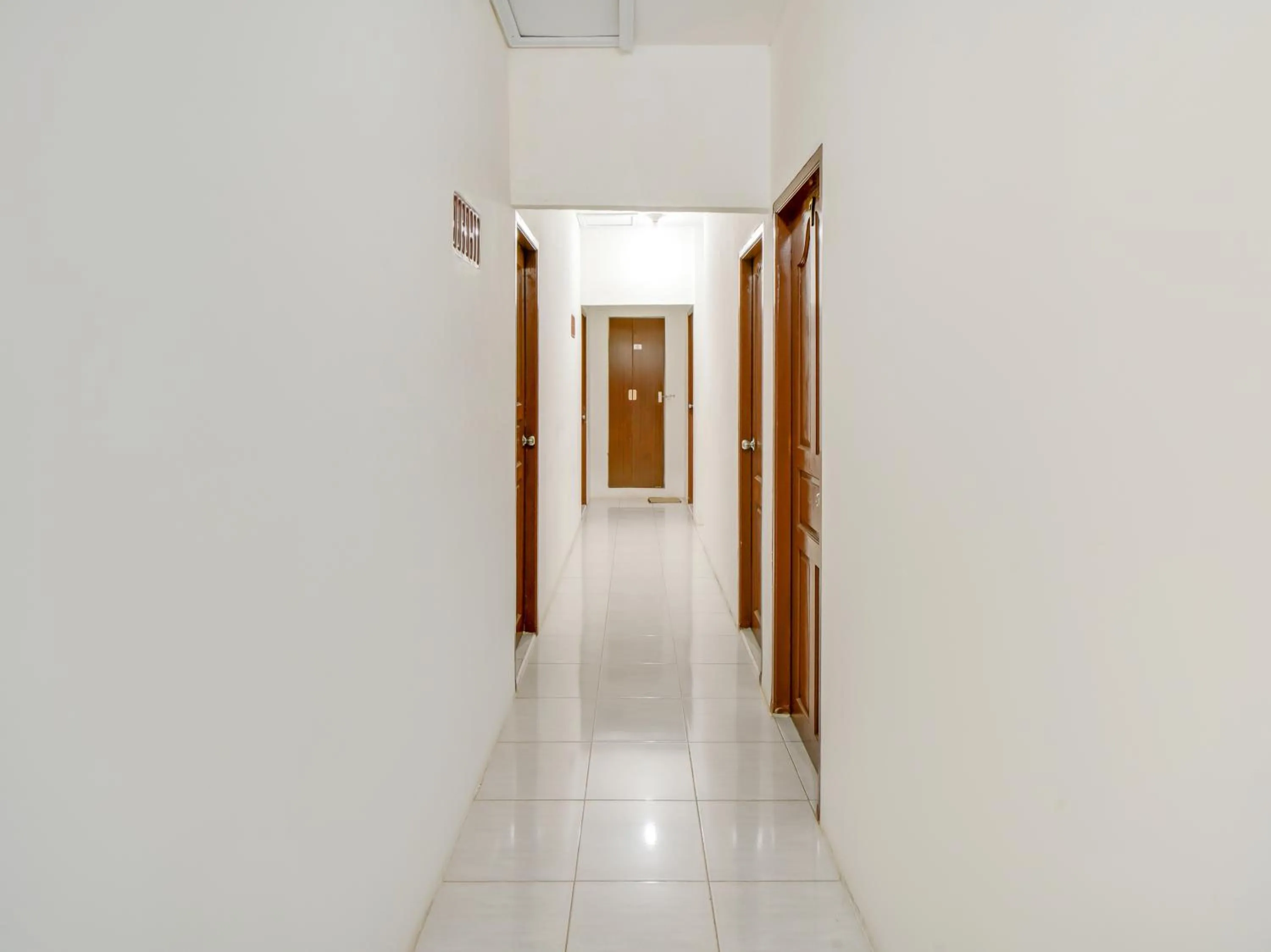 Area and facilities in OYO 90024 Botania Homestay and Cafe