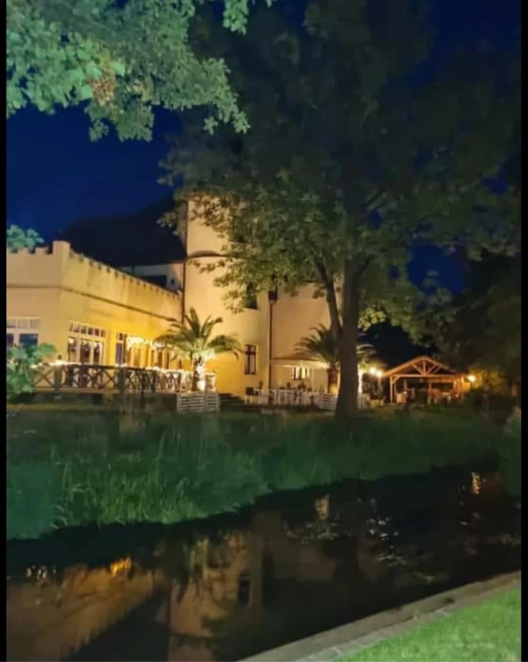 Property building in Parkschlößchen Hotel