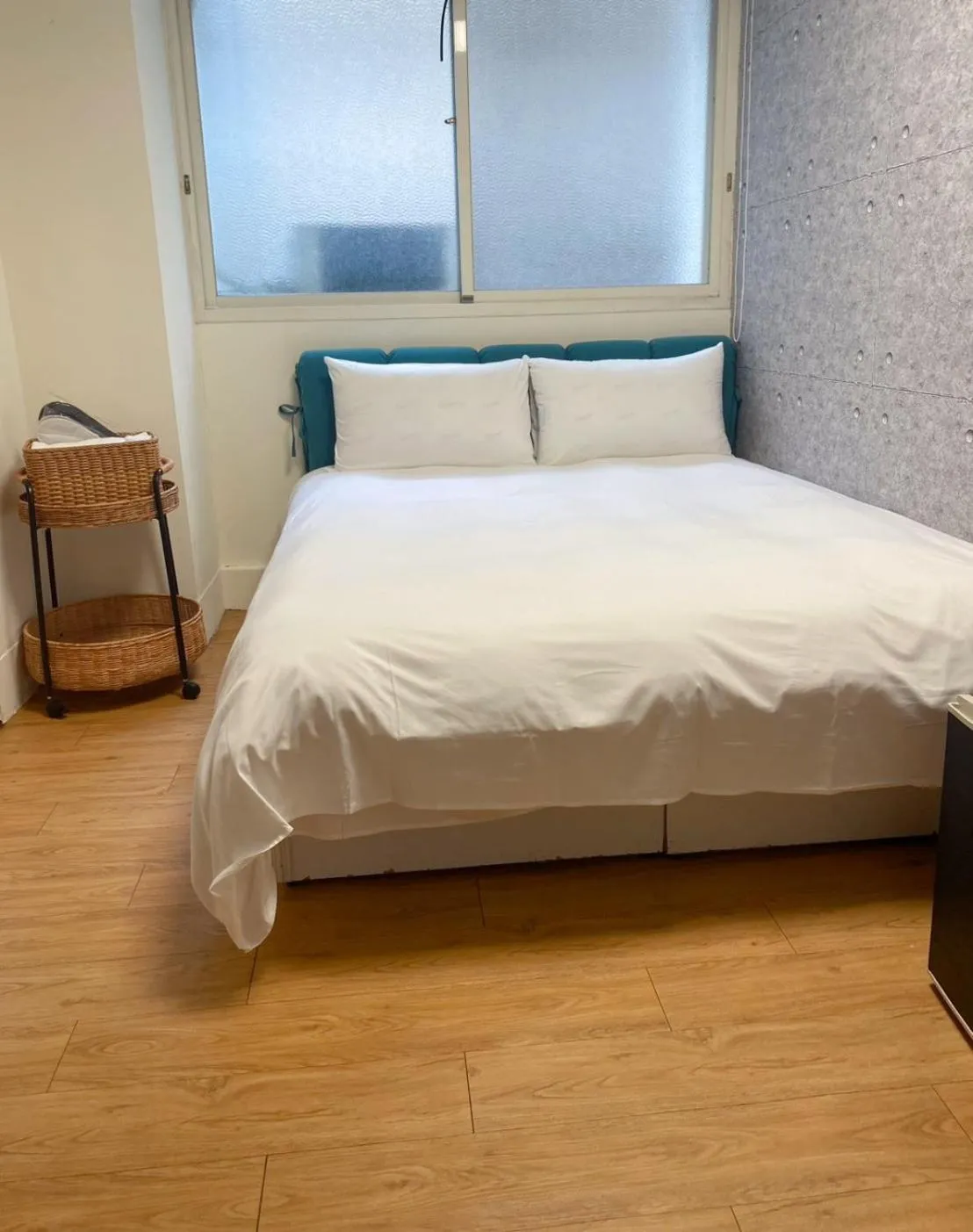 Bed in SharonInn閒雲小居會館