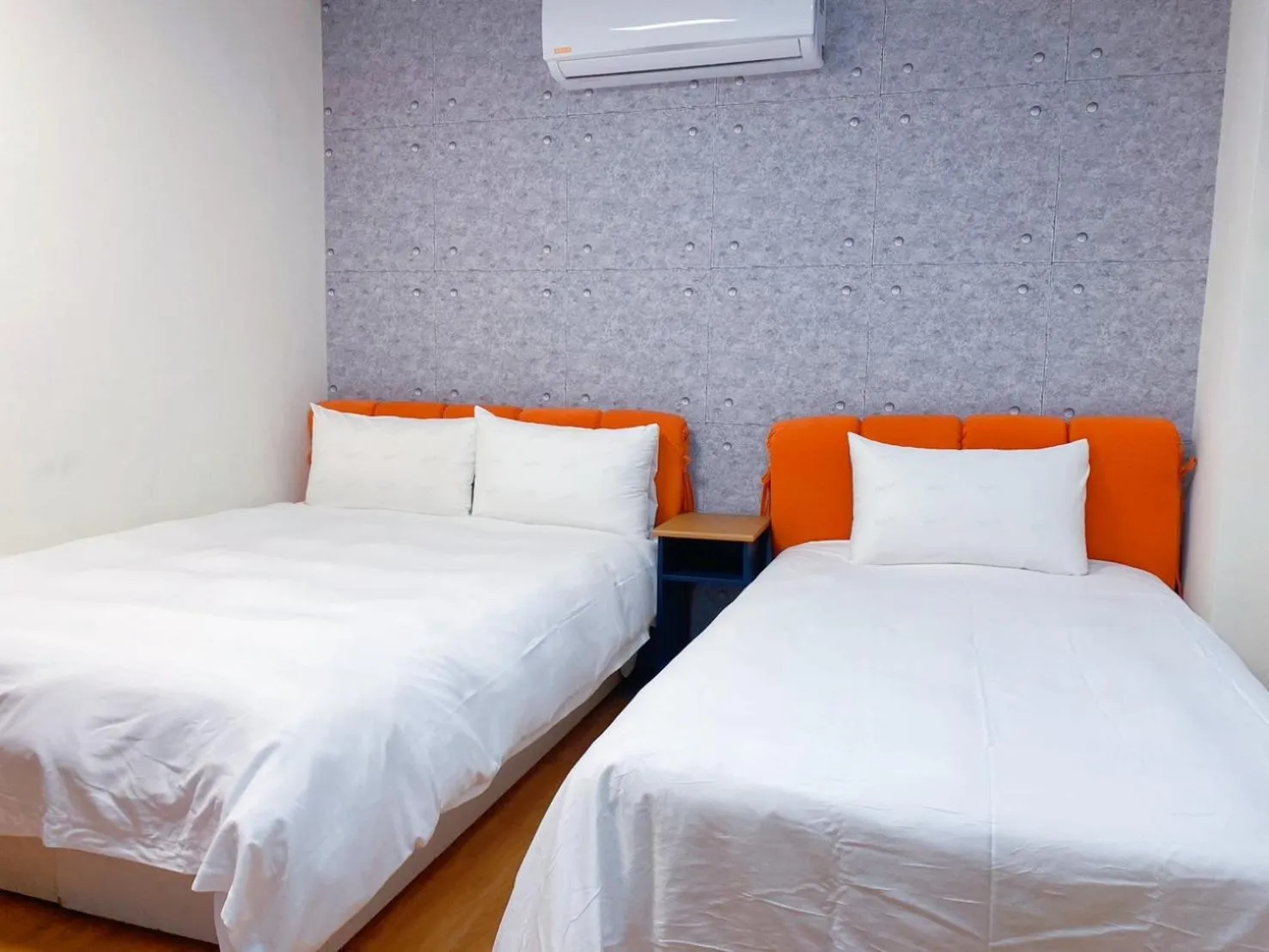 Double or Twin Room in SharonInn閒雲小居會館