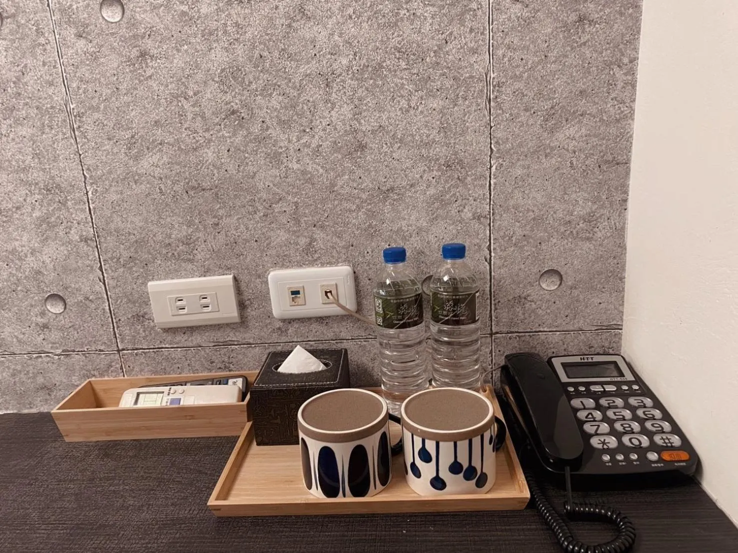 Coffee/tea facilities in SharonInn閒雲小居會館