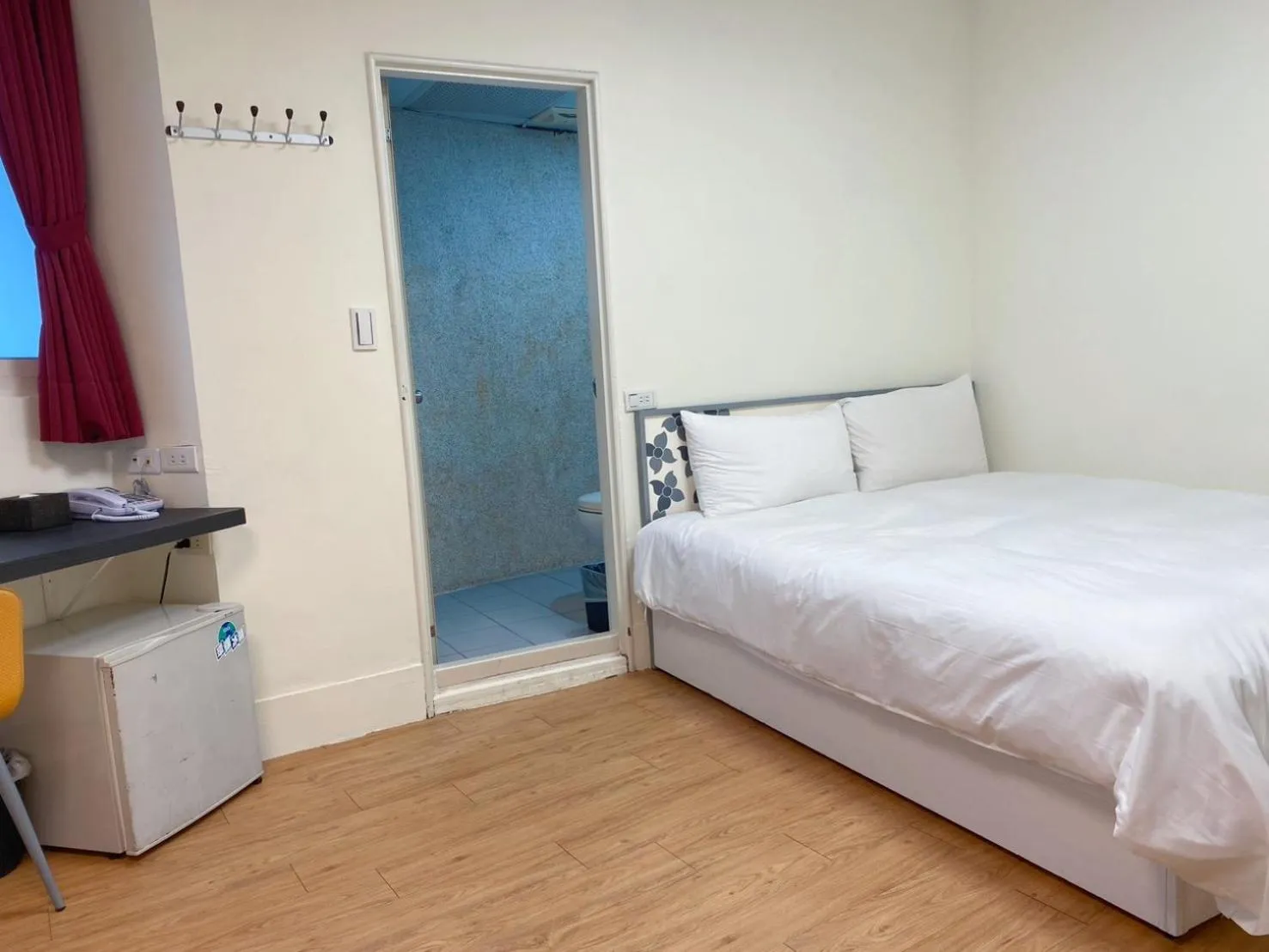 Bed in SharonInn閒雲小居會館