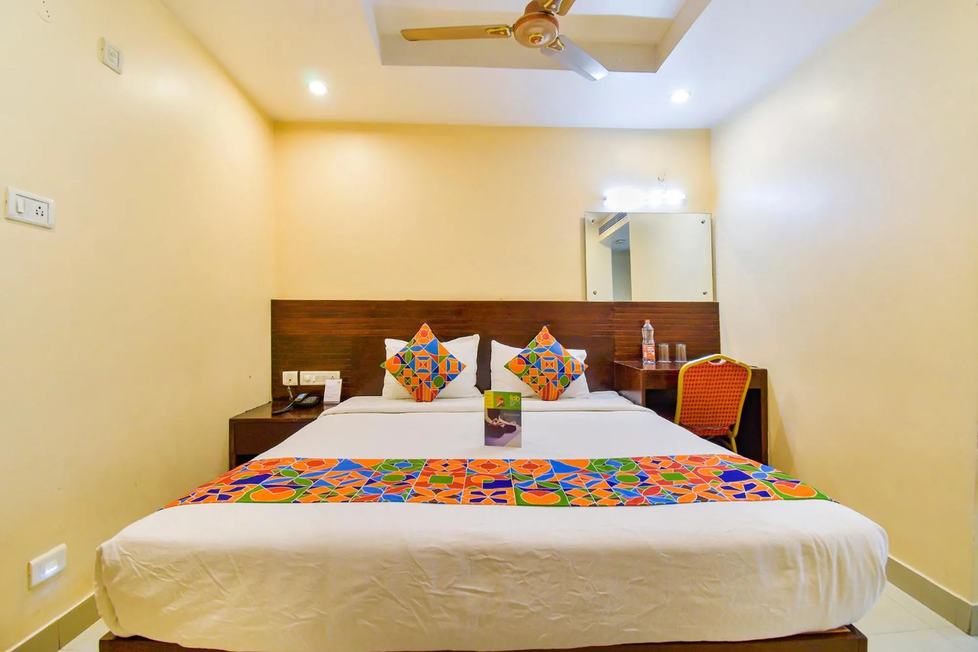 Bedroom, Bed in Via Deccan Heritage