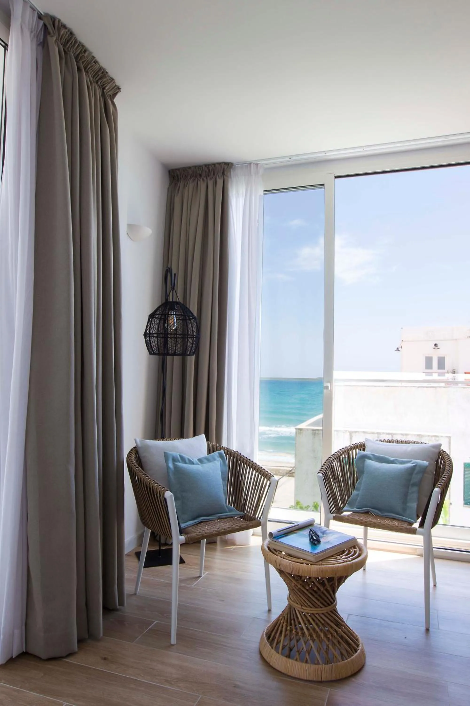 May Altafulla Beach Boutique Hotel