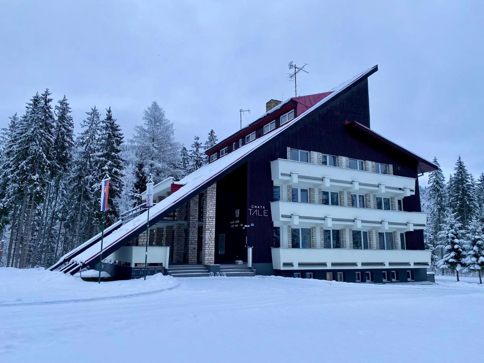 Property building in Chata Tale - Dom Horskej služby
