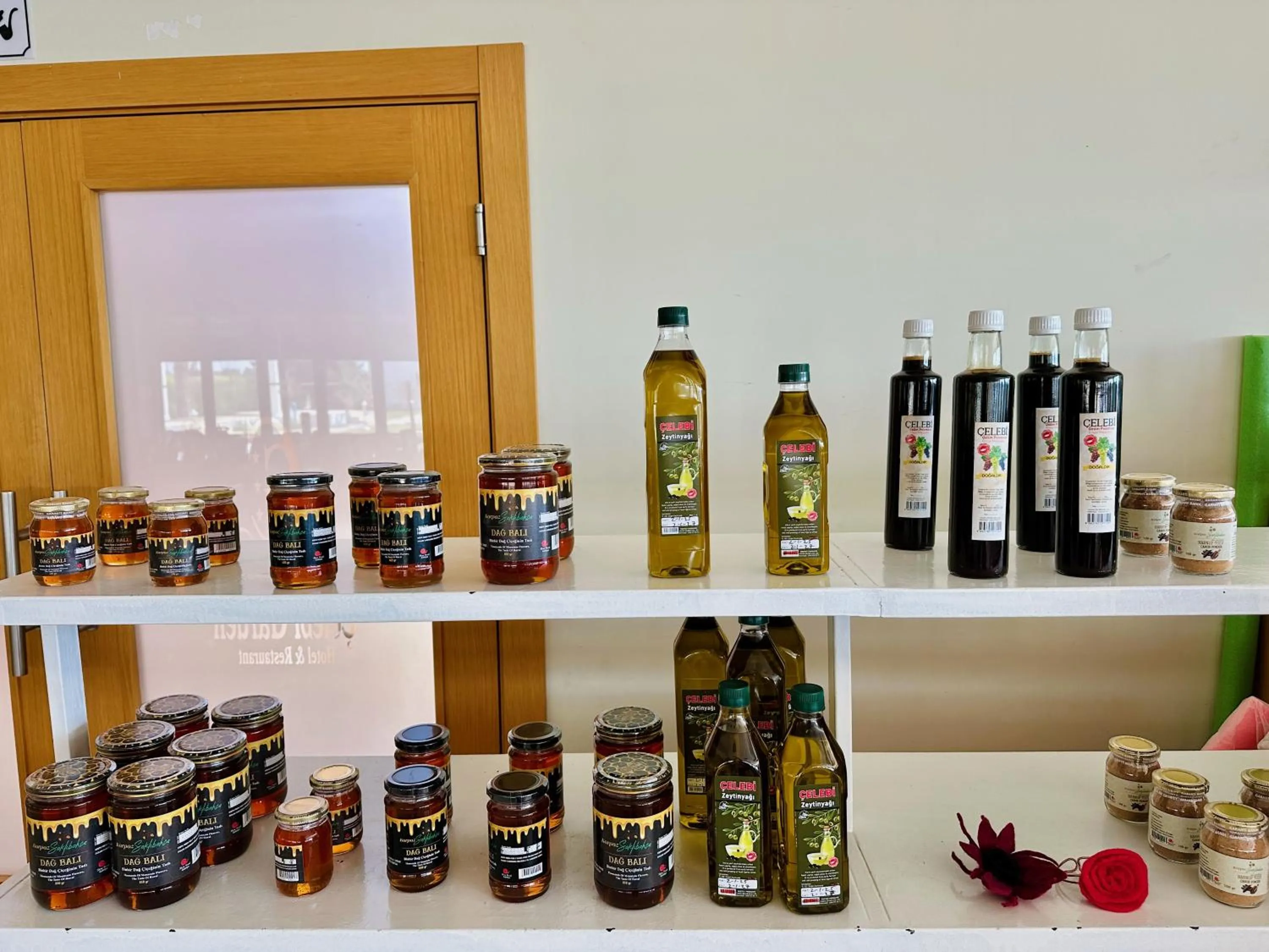 Food and drinks in Celebi Garden Hotel - Cittaslow Retreat