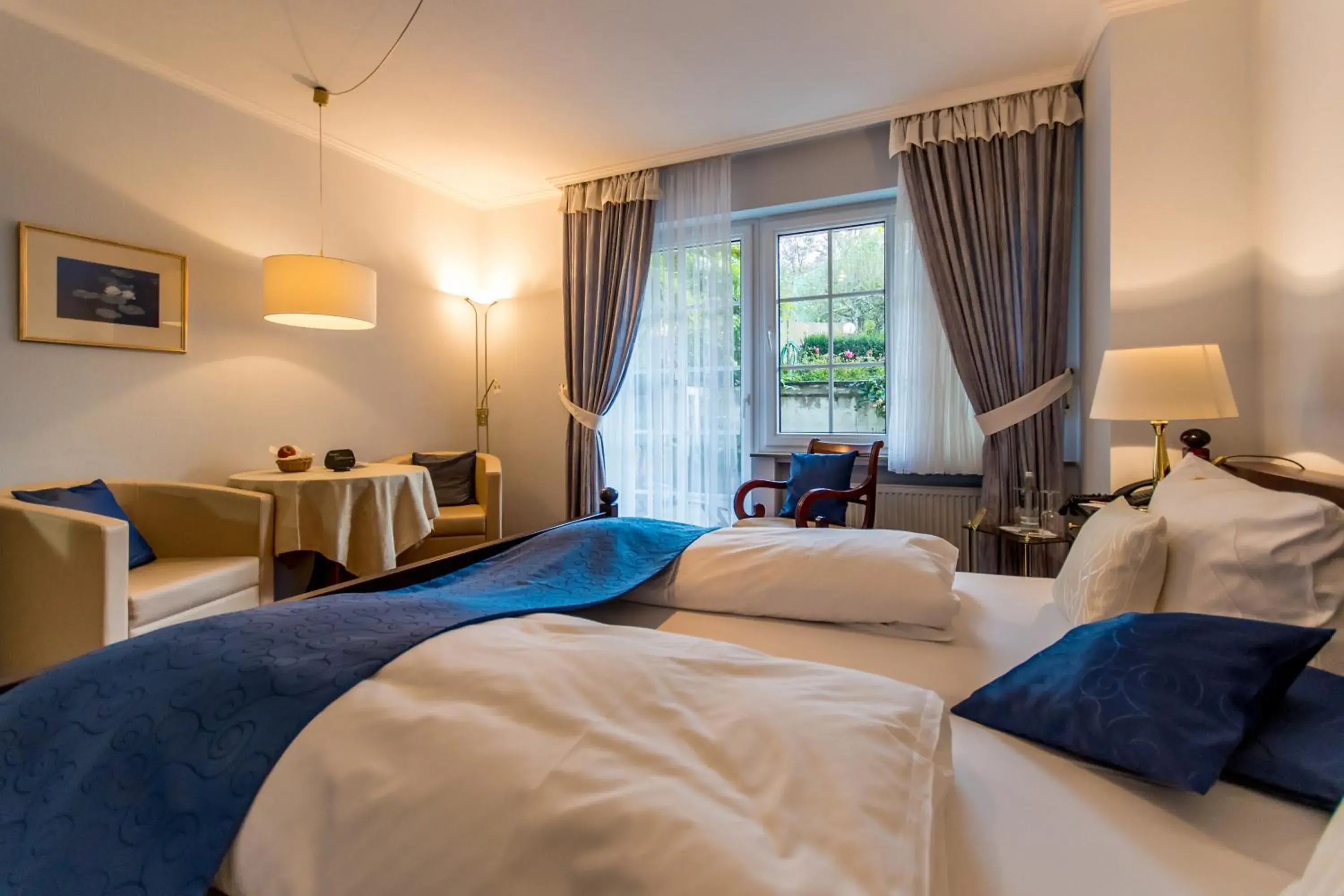 Double Room with Balcony - single occupancy in Ferienresidenz Brauneberger Hof an der Mosel nahe Bernkastel-Kues Double Room with Balcony - single occupancy in Ferienresidenz Brauneberger Hof an der Mosel nahe Bernkastel-Kues