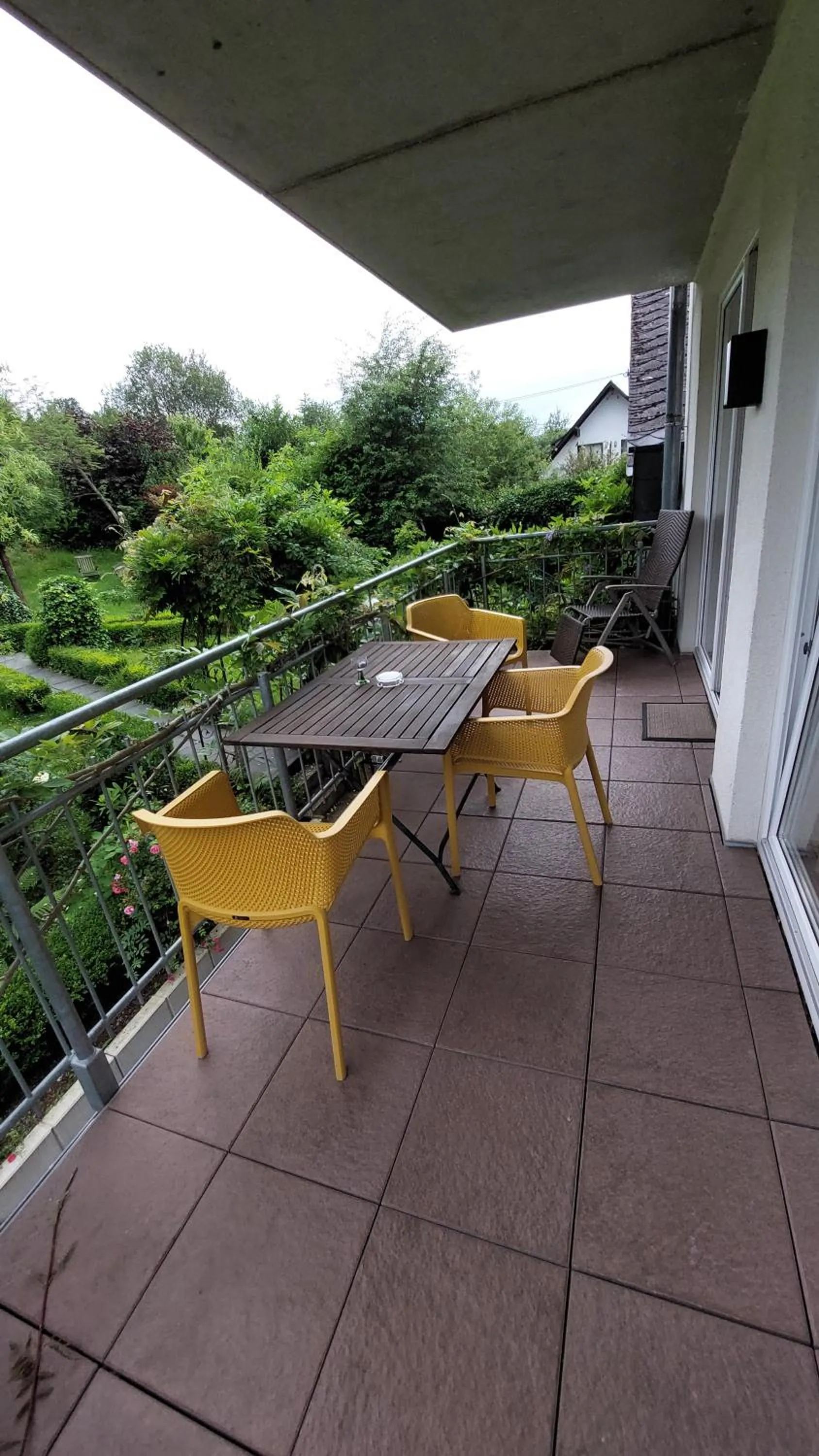 Balcony/Terrace in Ferienresidenz Brauneberger Hof an der Mosel nahe Bernkastel-Kues