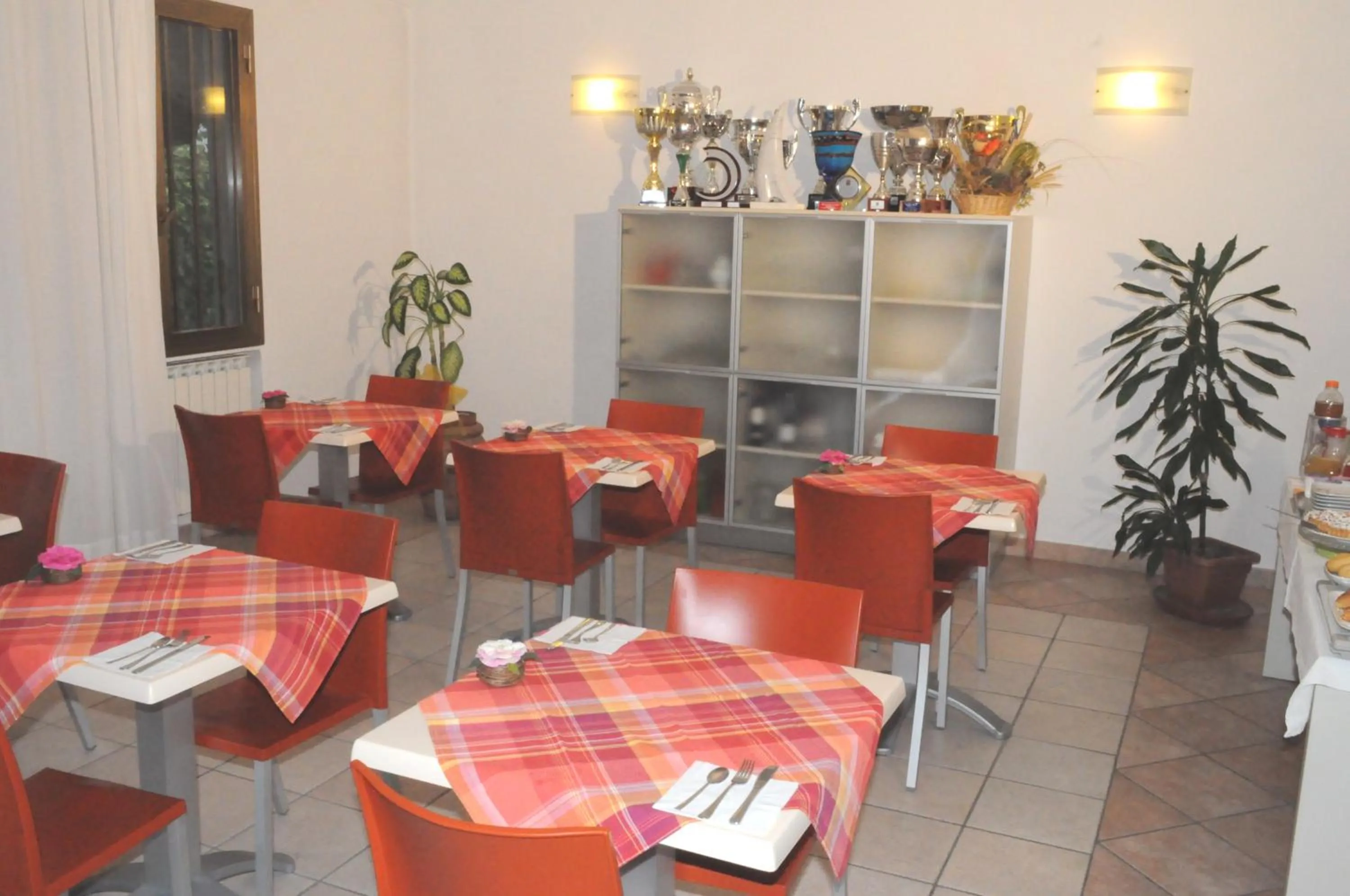 Communal lounge/ TV room in Marinetta Bed & Breakfast