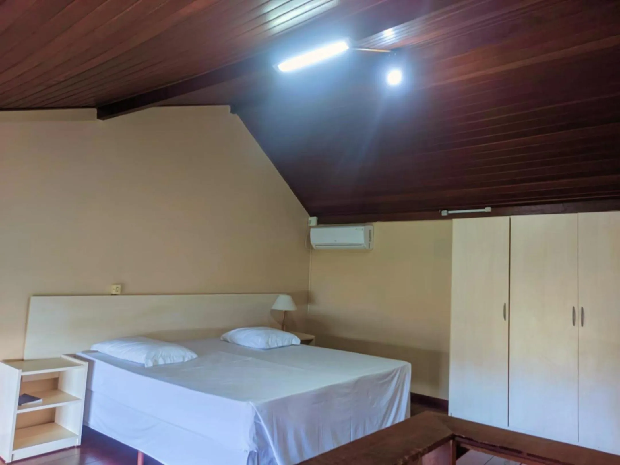 Bed in Morro do Sol Hotel & Eventos