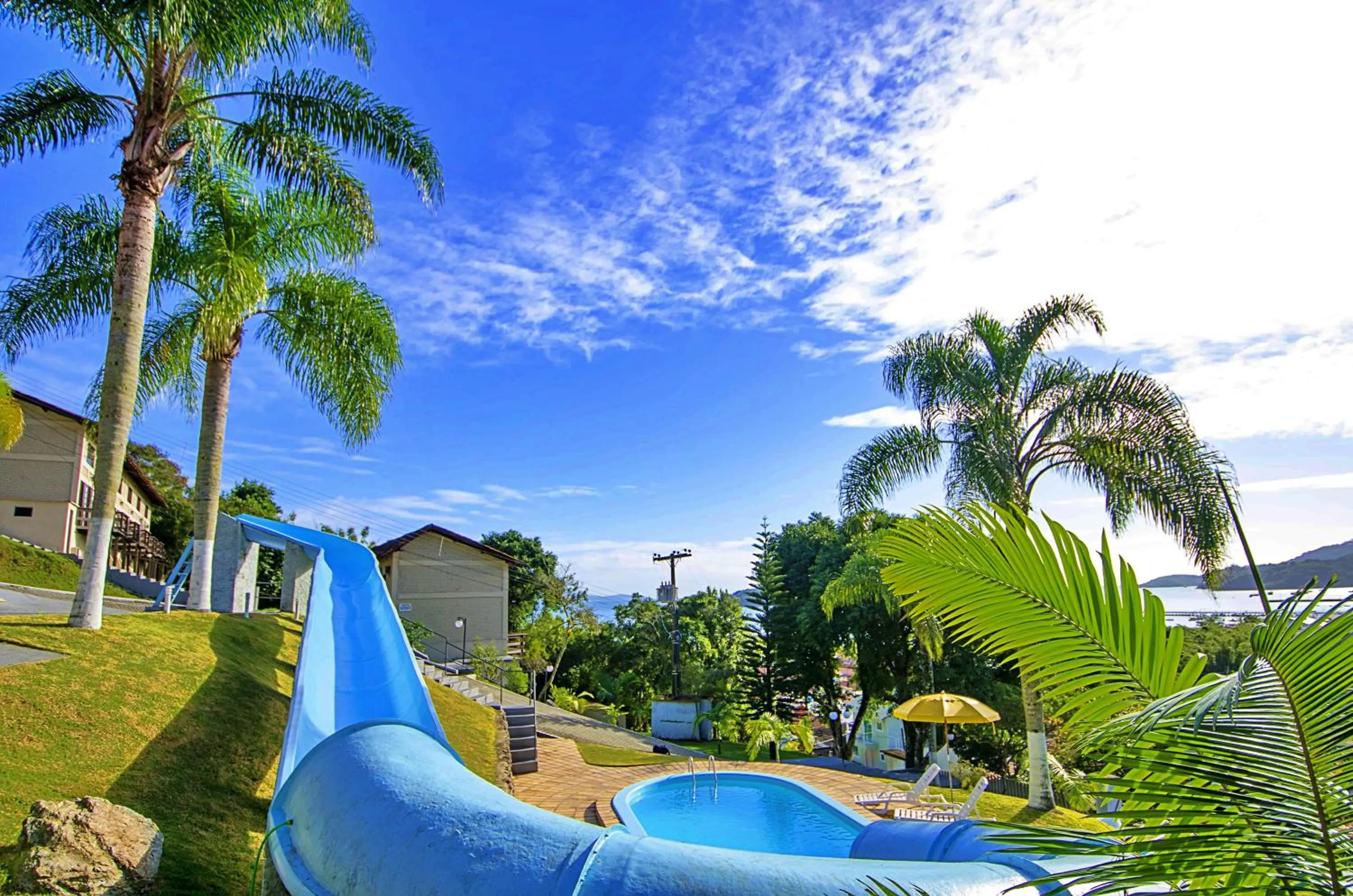 Swimming pool in Morro do Sol Hotel & Eventos