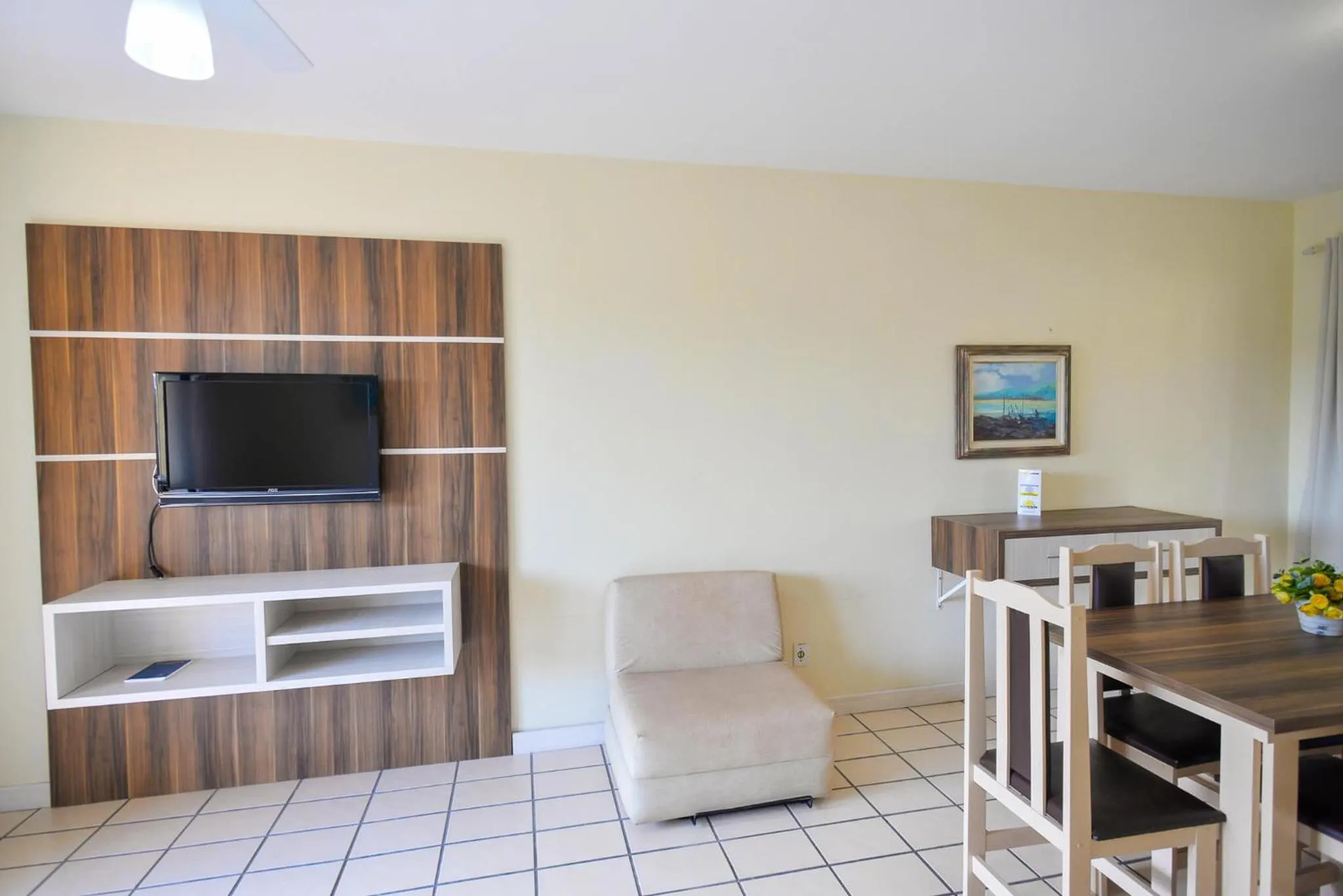 TV and multimedia in Morro do Sol Hotel & Eventos