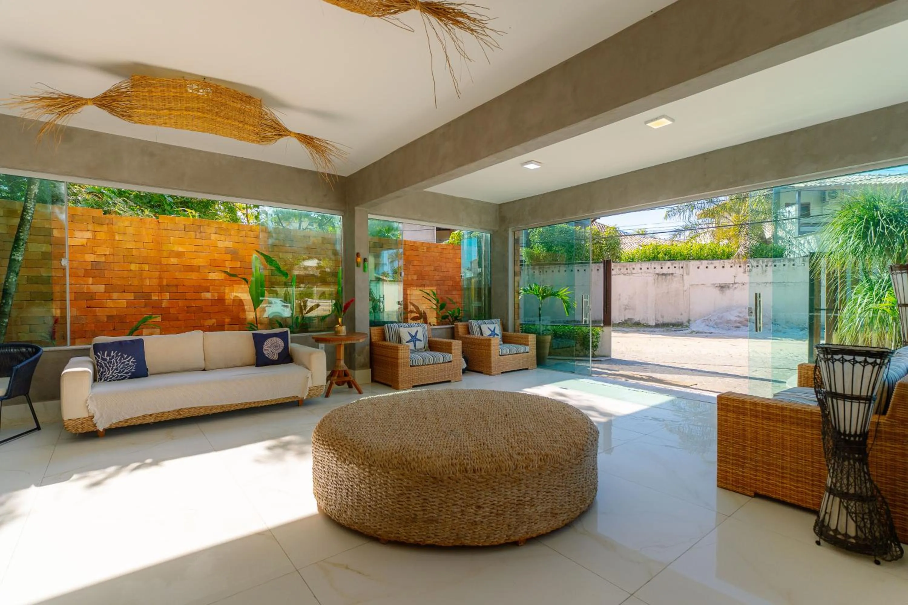 Lobby or reception in Miola Hotel