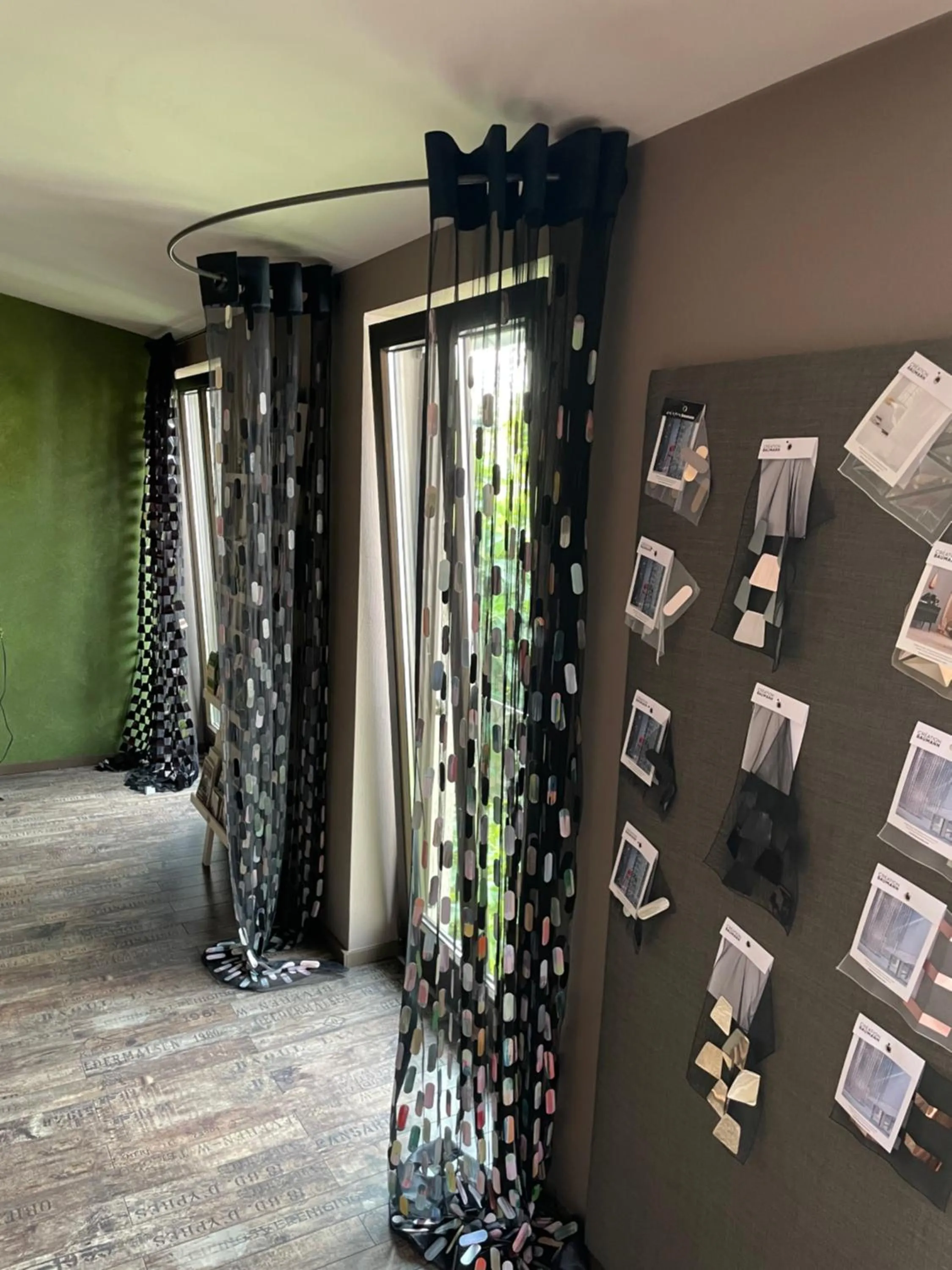 Breakfast in Jugendstil-Hof