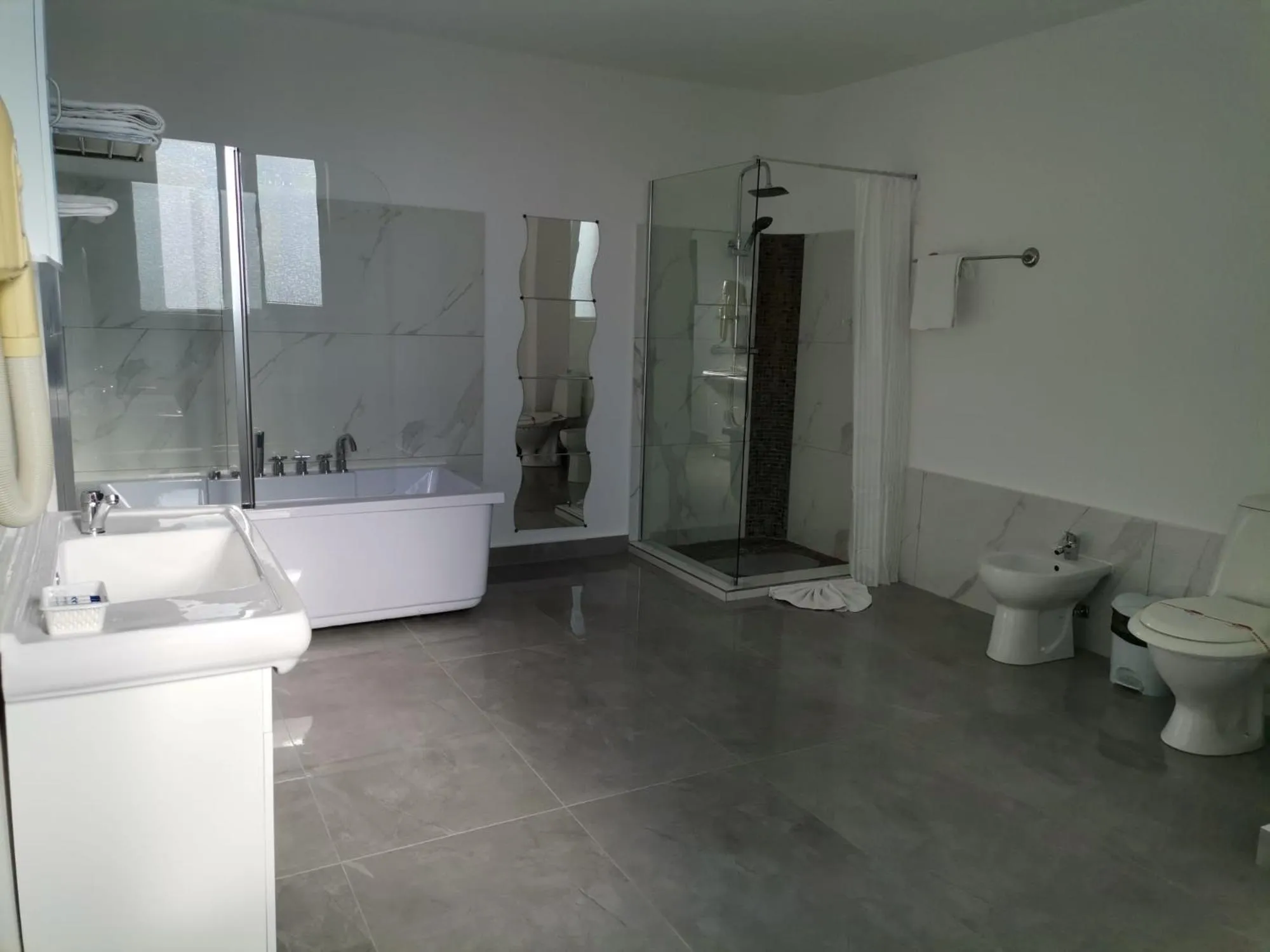 Bathroom in Motel Davios