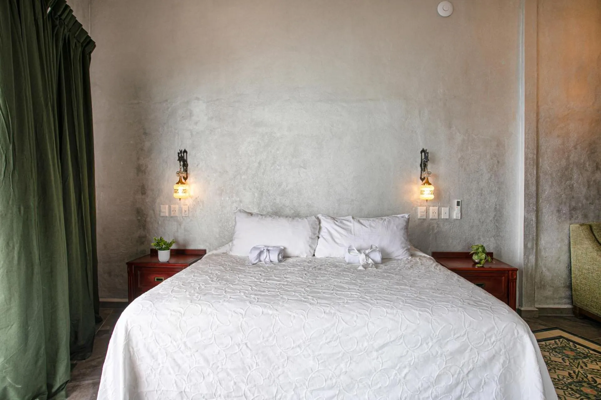 Bed in Quinta Maria Cortez Beach Hotel