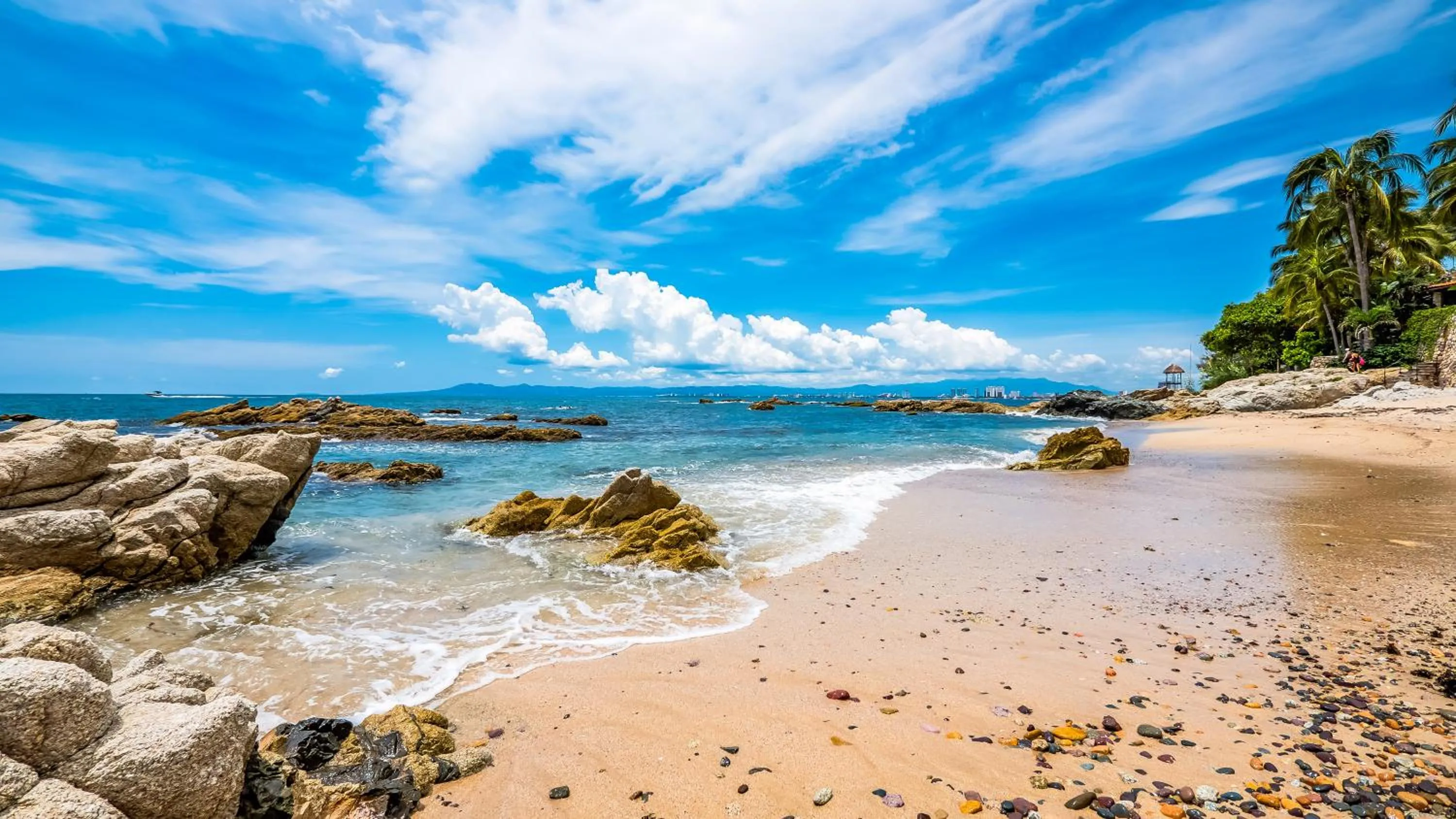 Beach in Quinta Maria Cortez Beach Hotel