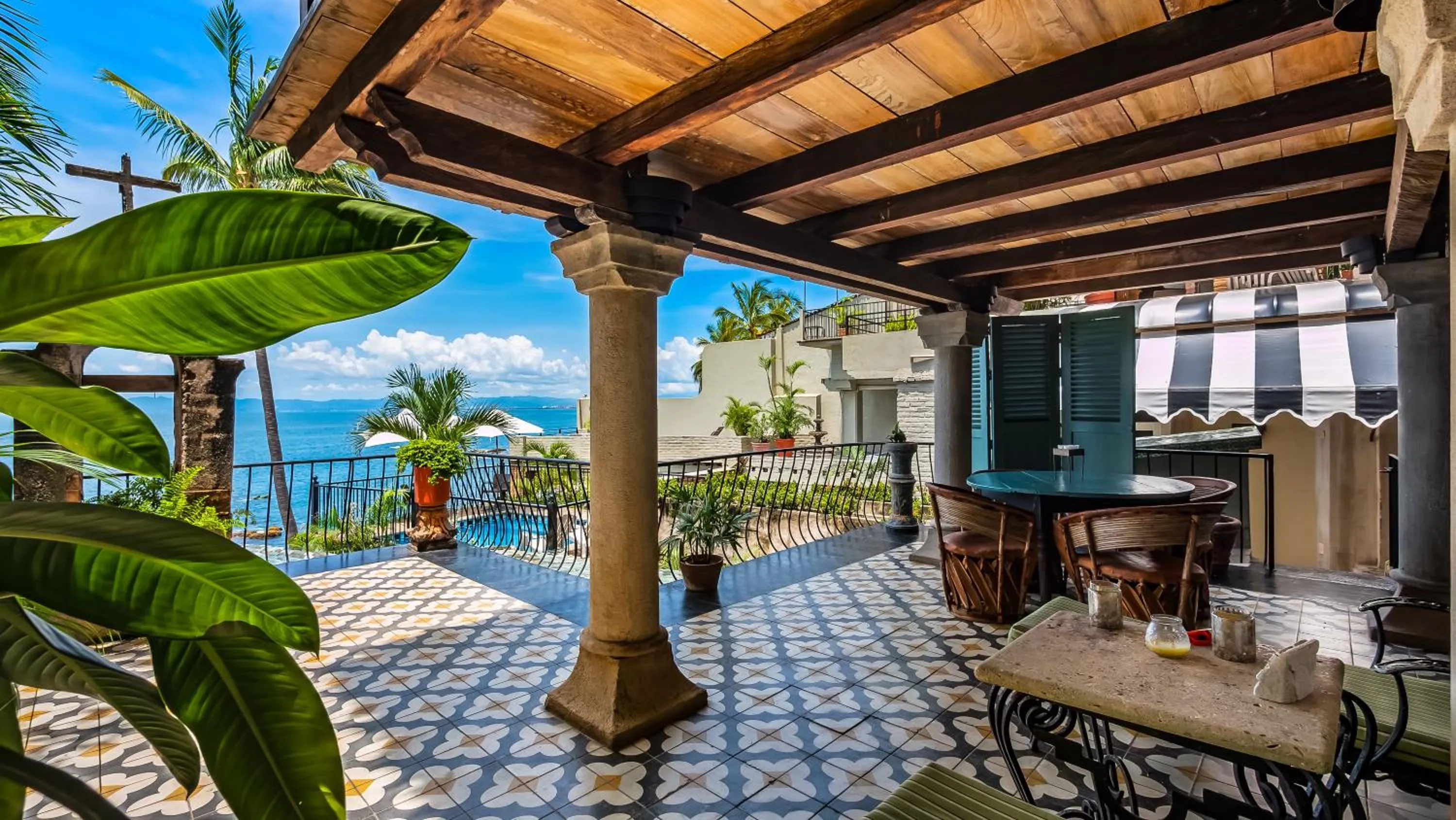 Balcony/Terrace in Quinta Maria Cortez Beach Hotel