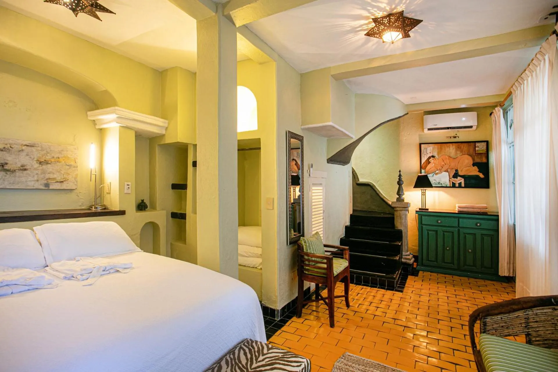 Bedroom, Bed in Quinta Maria Cortez Beach Hotel