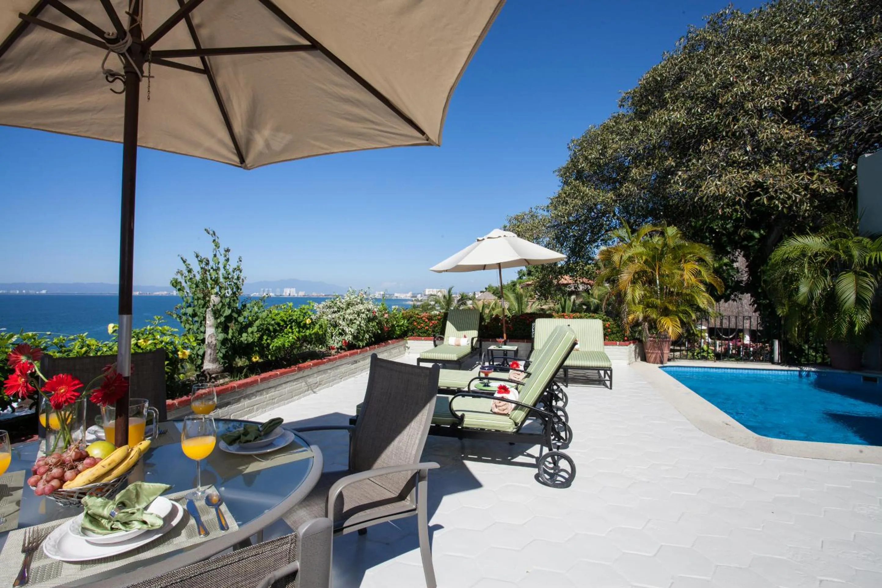 Balcony/Terrace in Quinta Maria Cortez Beach Hotel