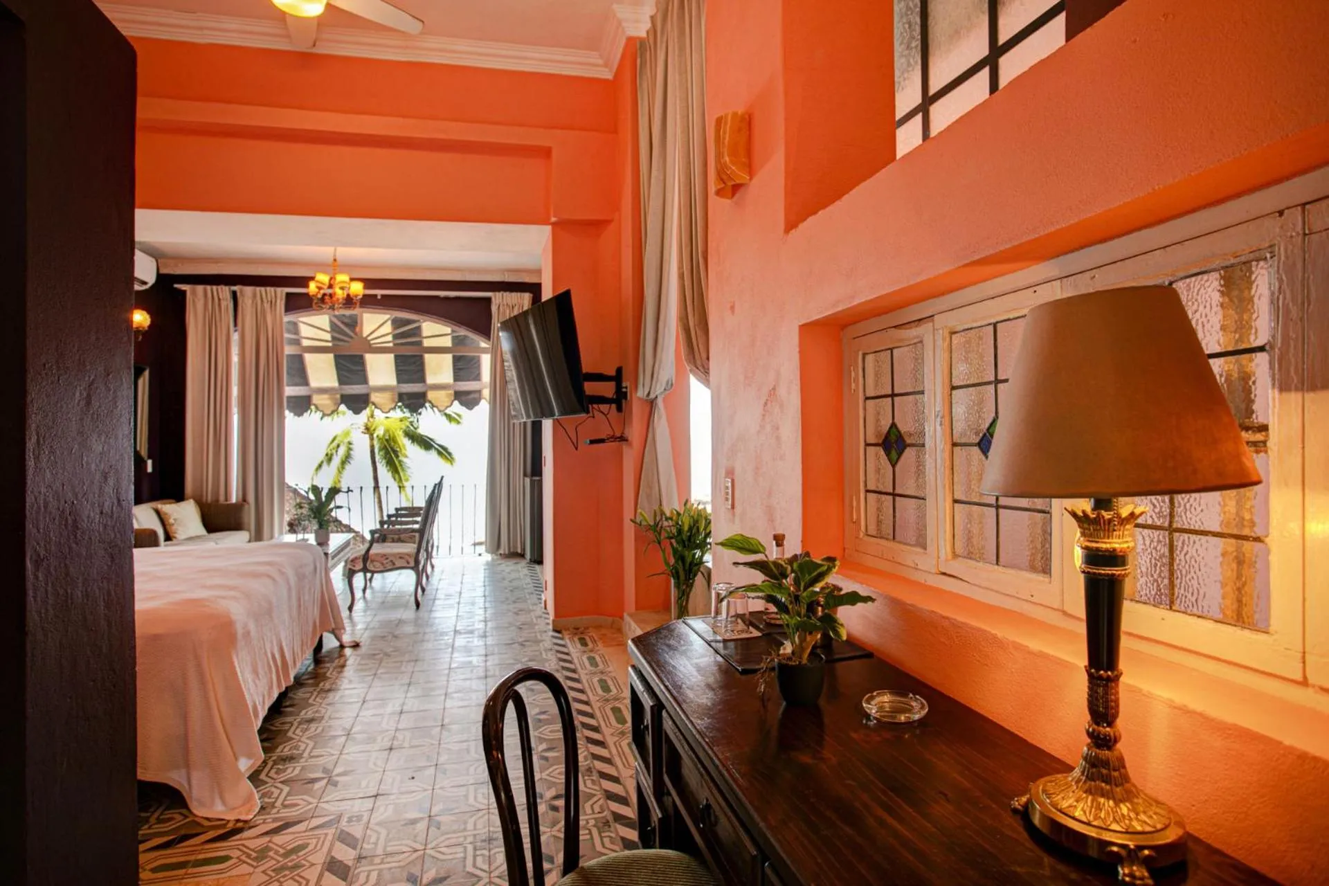 Bed in Quinta Maria Cortez Beach Hotel