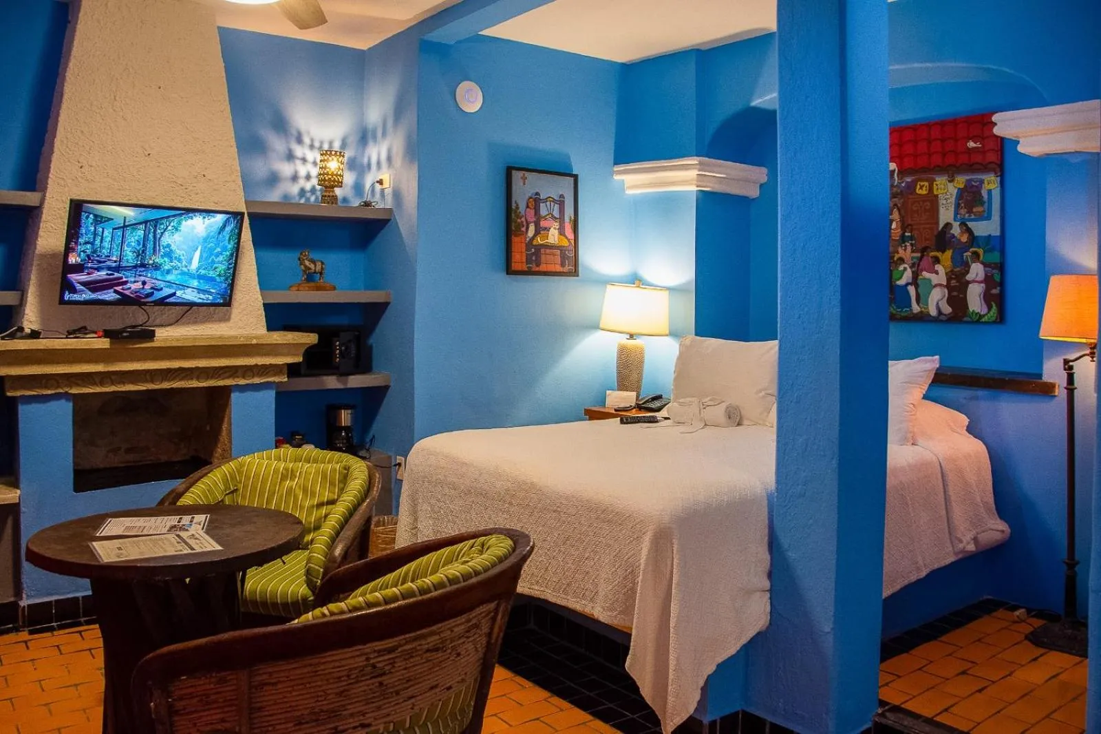 Bed in Quinta Maria Cortez Beach Hotel