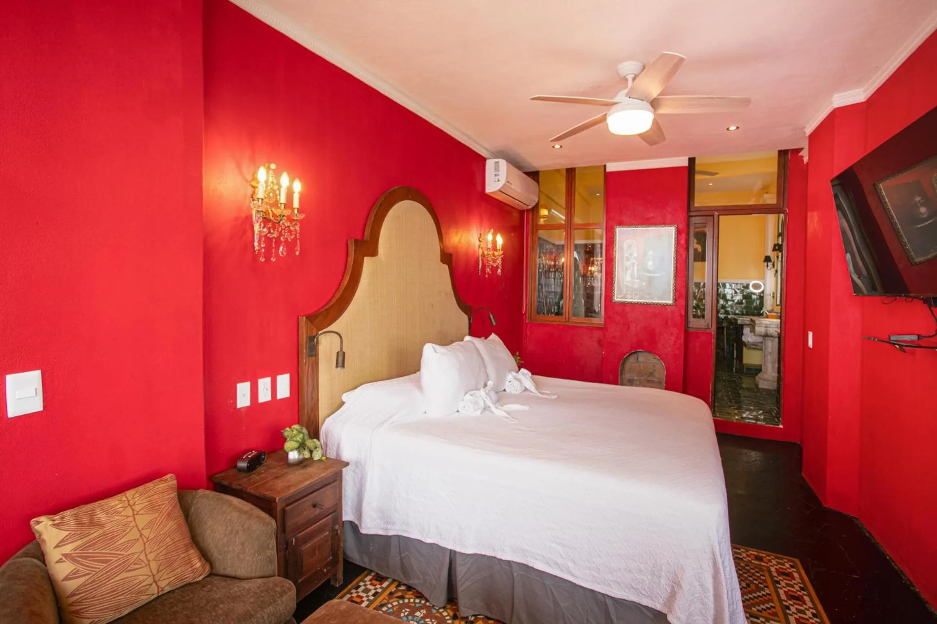 Bed in Quinta Maria Cortez Beach Hotel