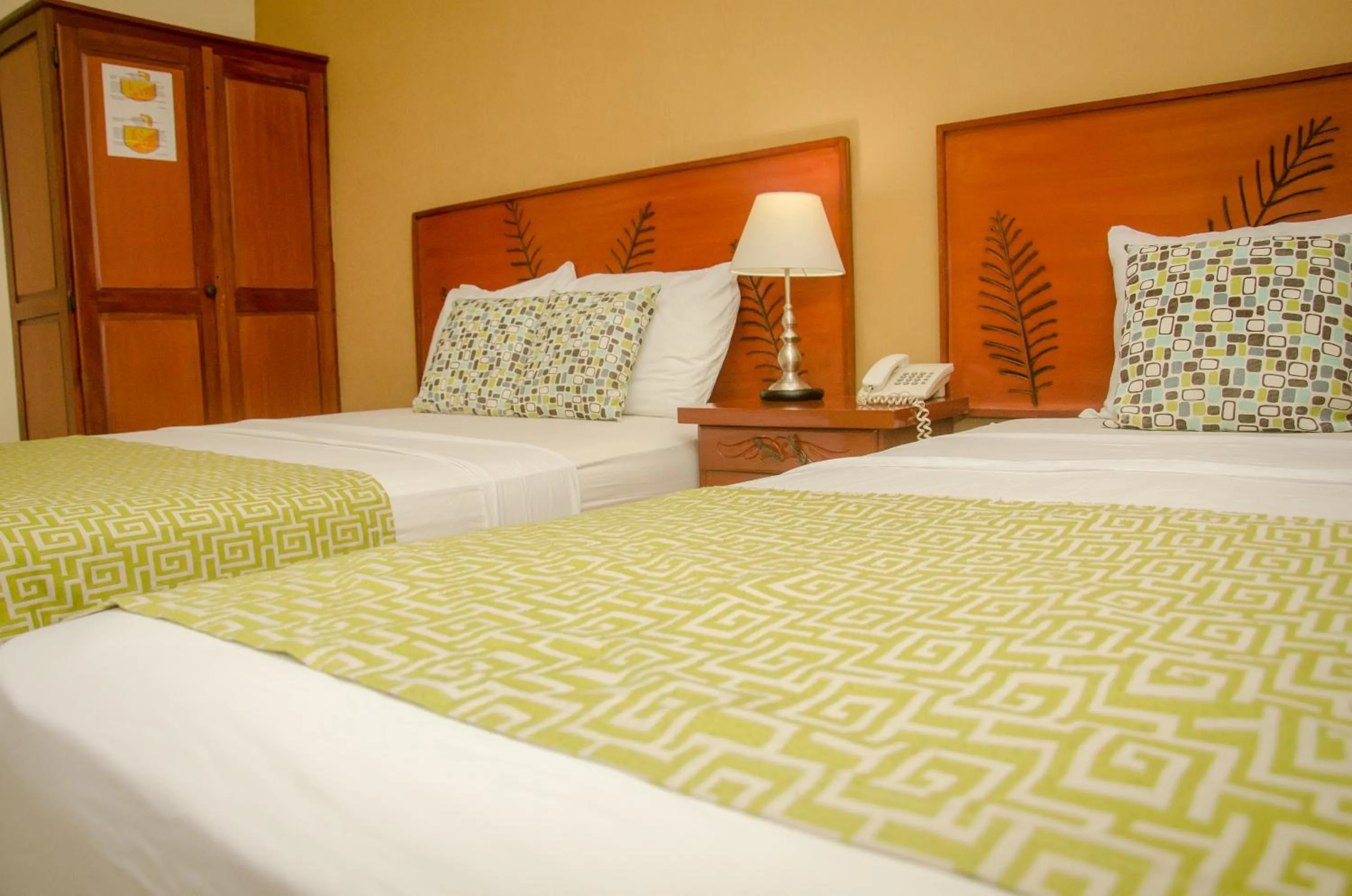 Bedroom, Bed in Hotel Residencial Cervantes