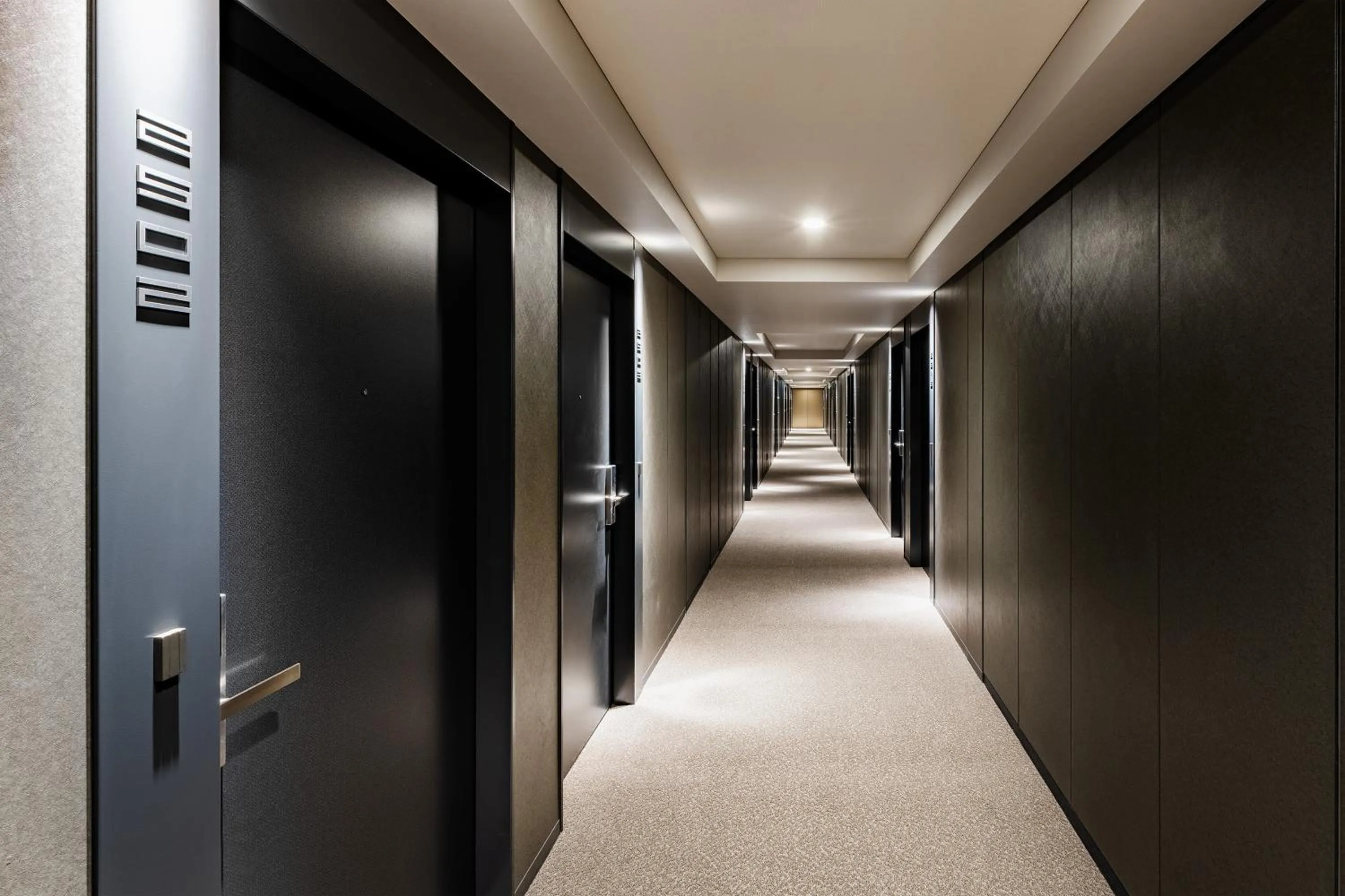 Area and facilities in remm plus Kobe Sannomiya