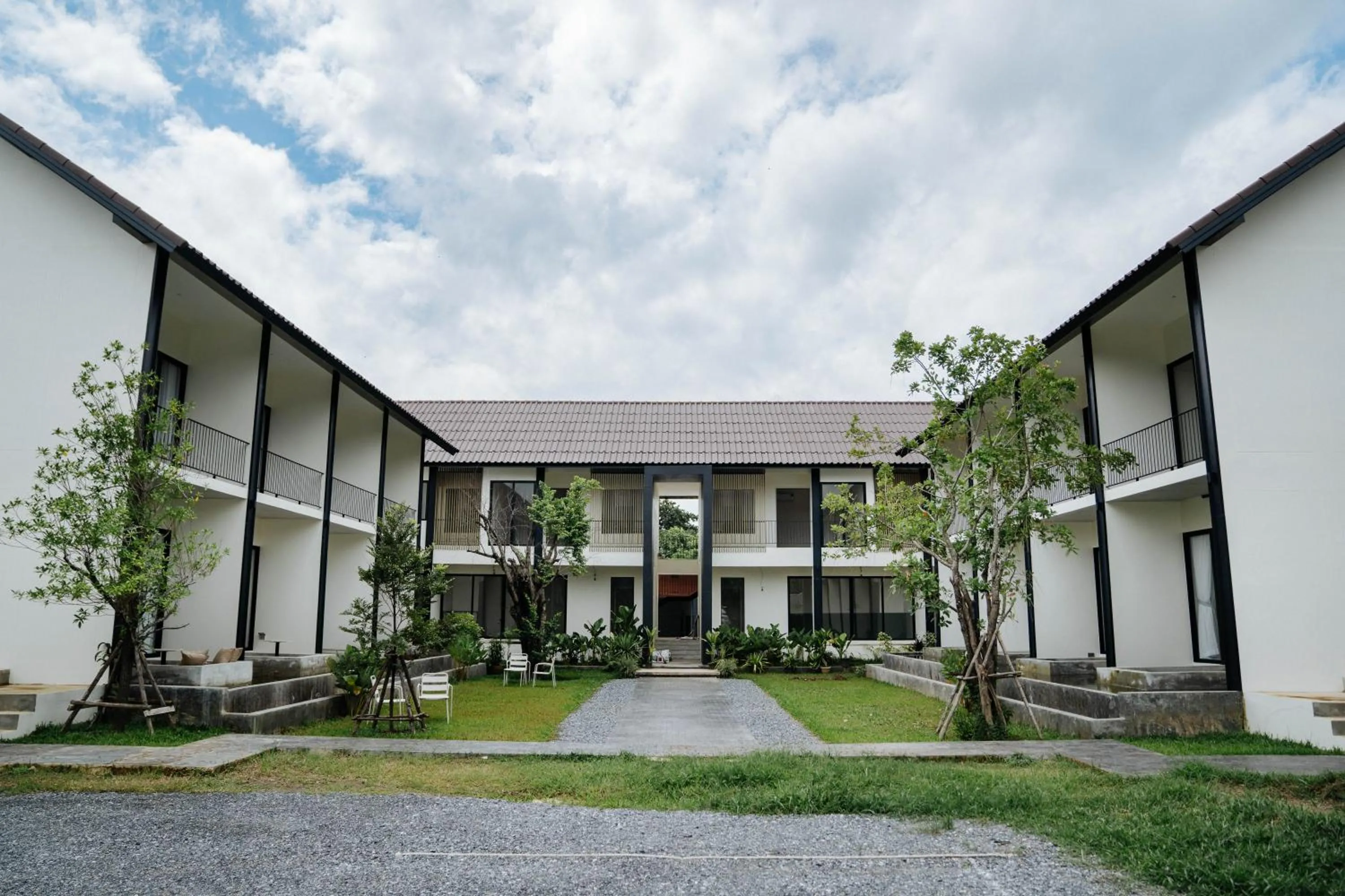 Property building in Shanti-Retreat Hotel