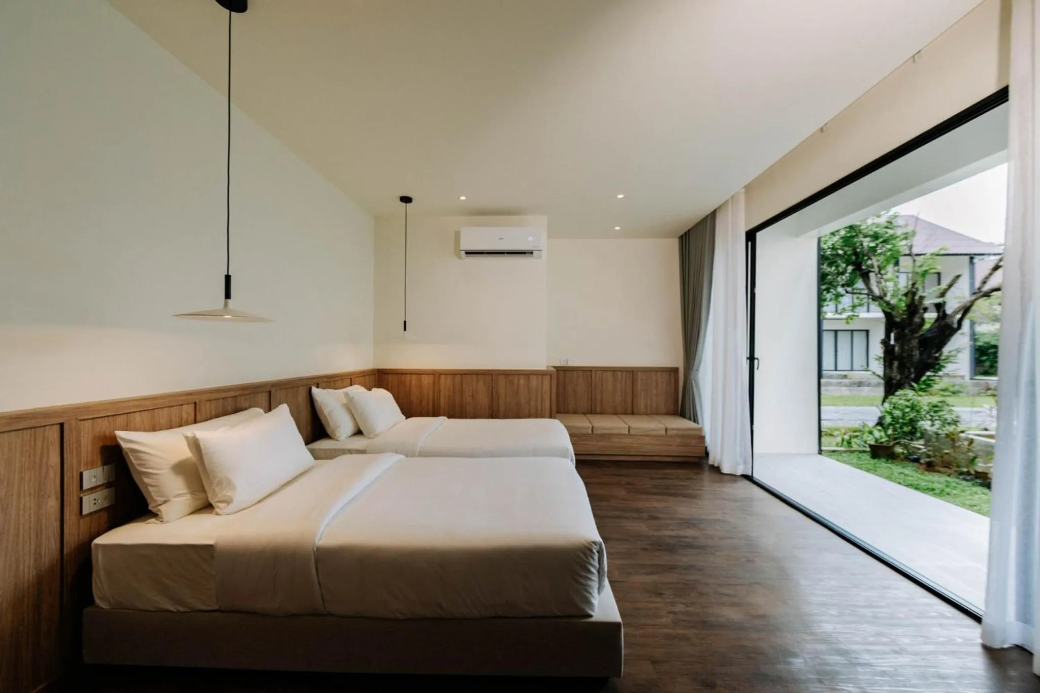 Bed in Shanti-Retreat Hotel