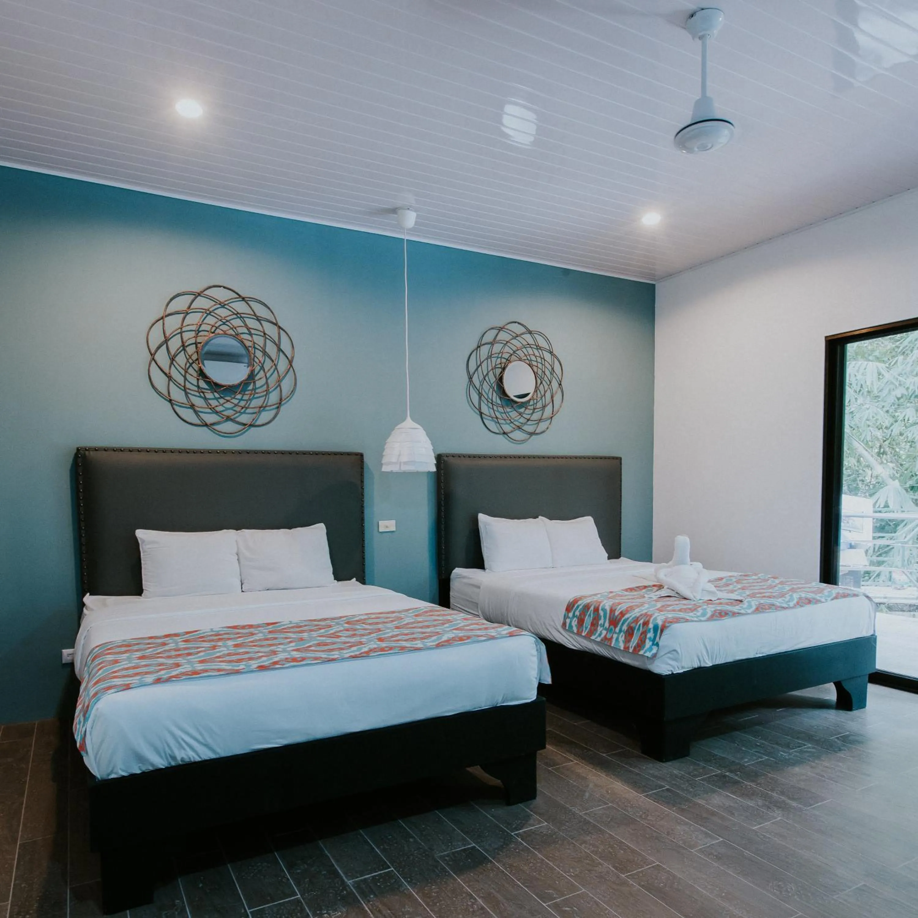 Bed in La Posada Jungle Hotel