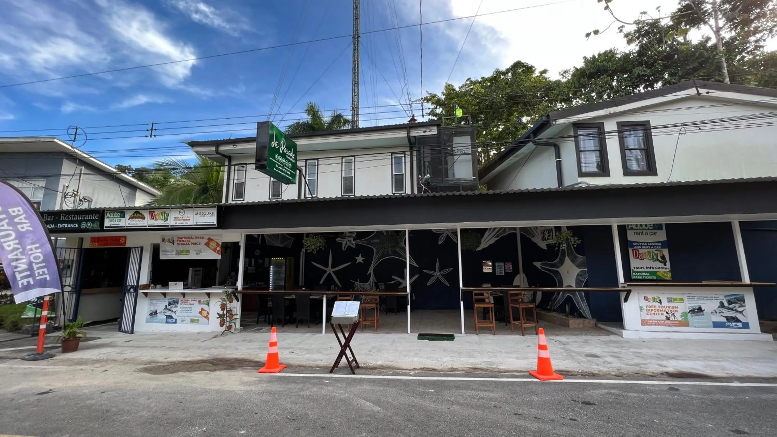 Restaurant/places to eat in La Posada Jungle Hotel