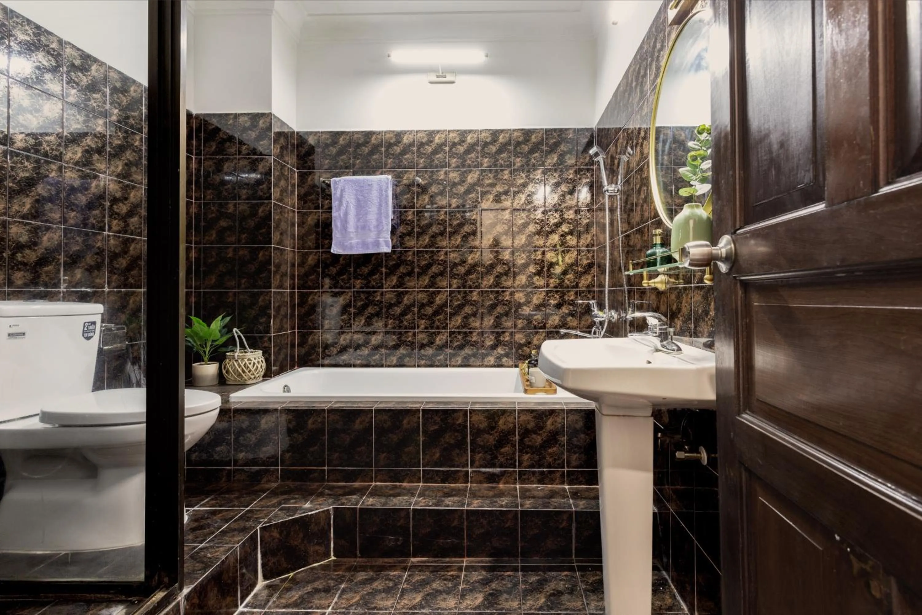 Toilet in AYA Homestay 3