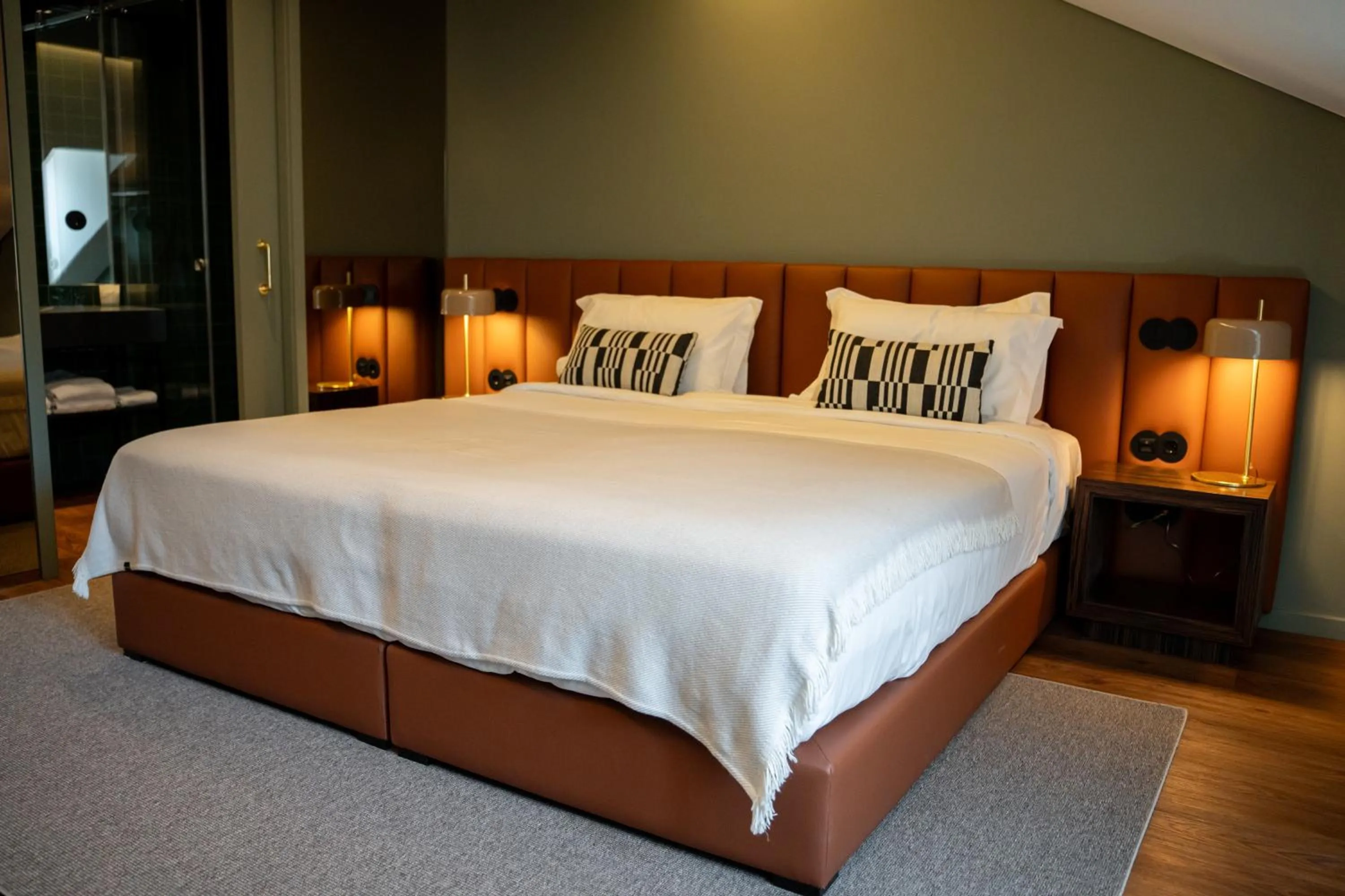 Bed in Santo Thyrso Hotel