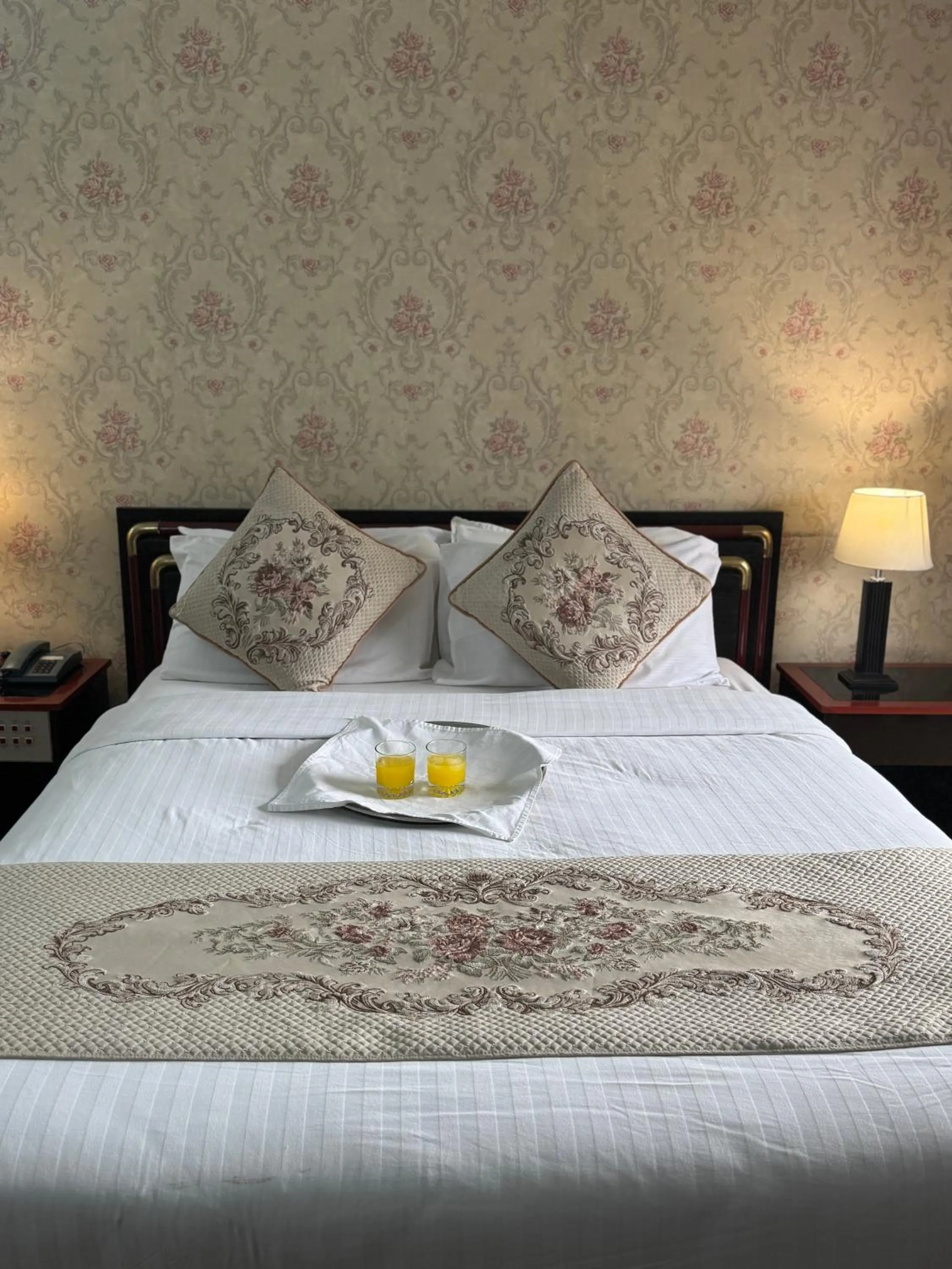 Bed in Hotel de Papae