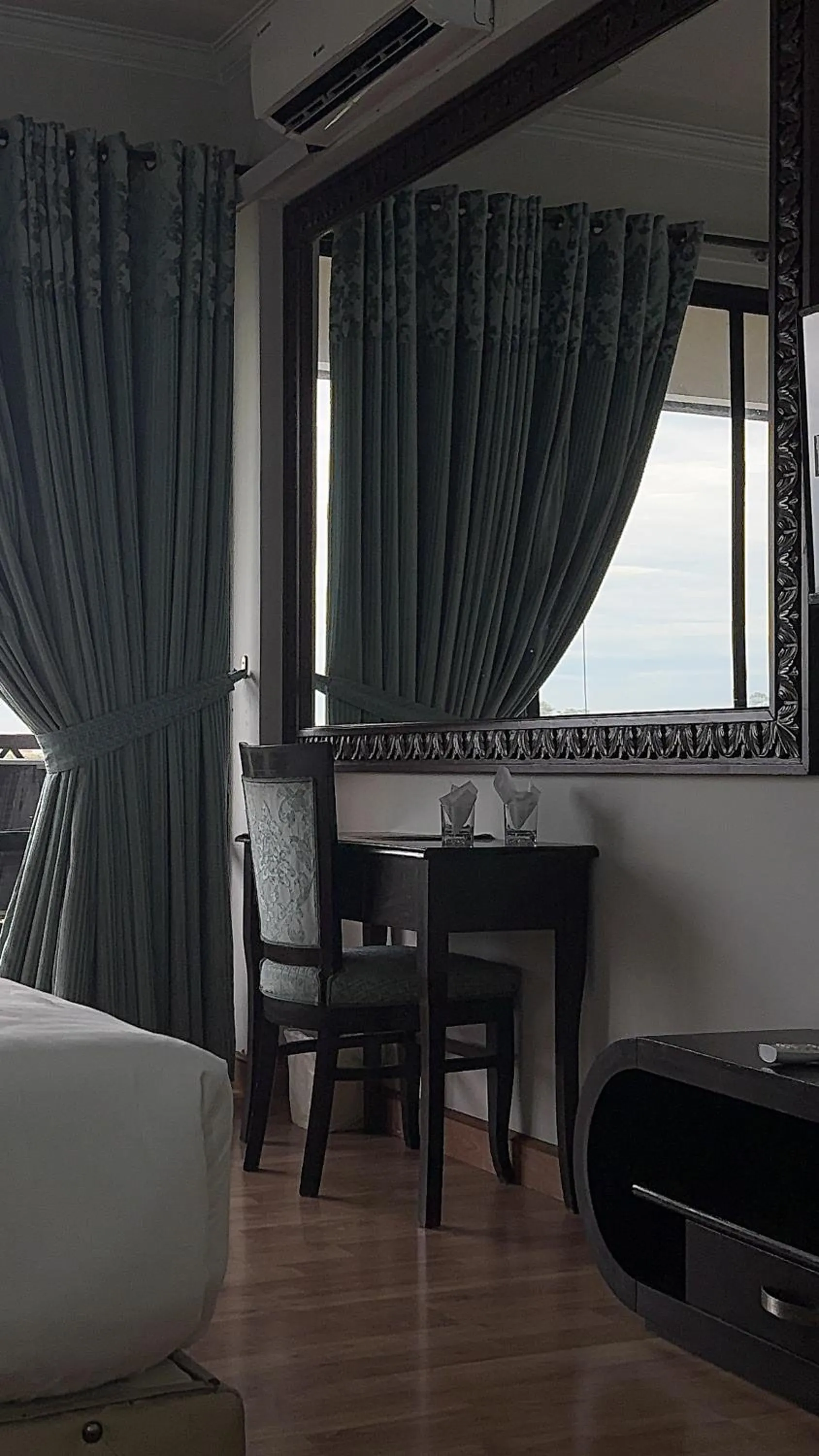 Seating area in Hotel de Papae