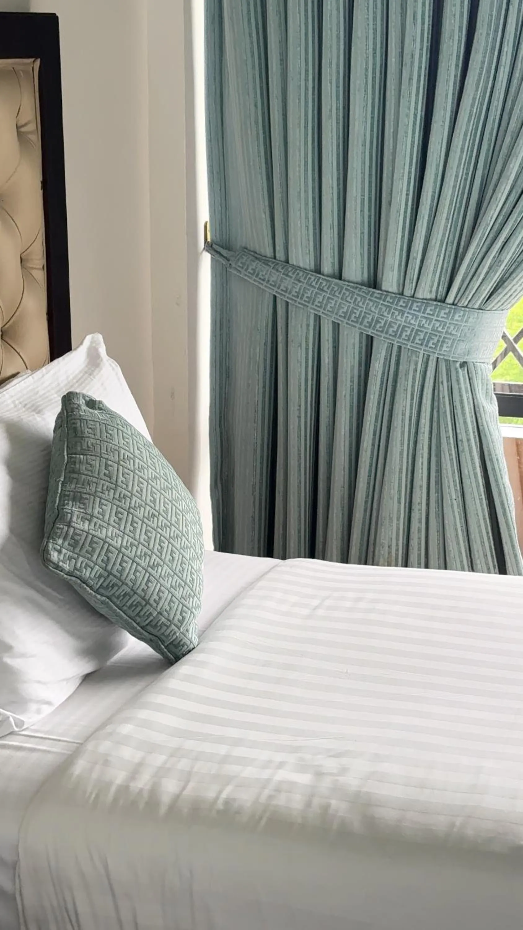 Bed in Hotel de Papae