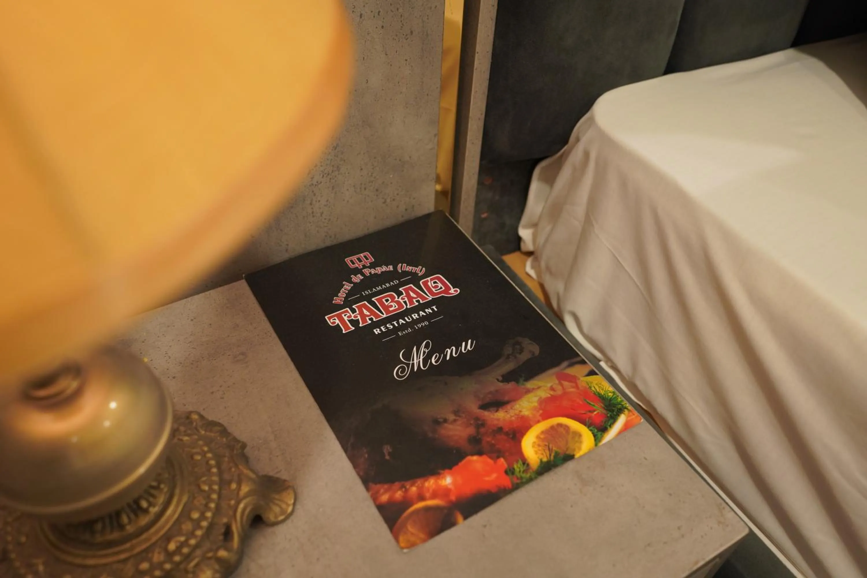 Food and drinks, Bed in Hotel de Papae